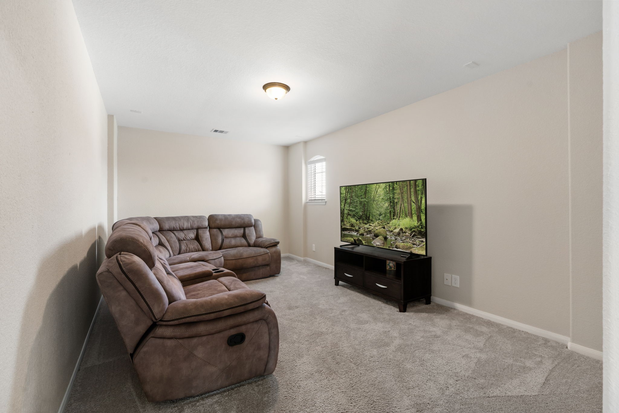 20147 Bushwick Falls Drive Property Photo 17