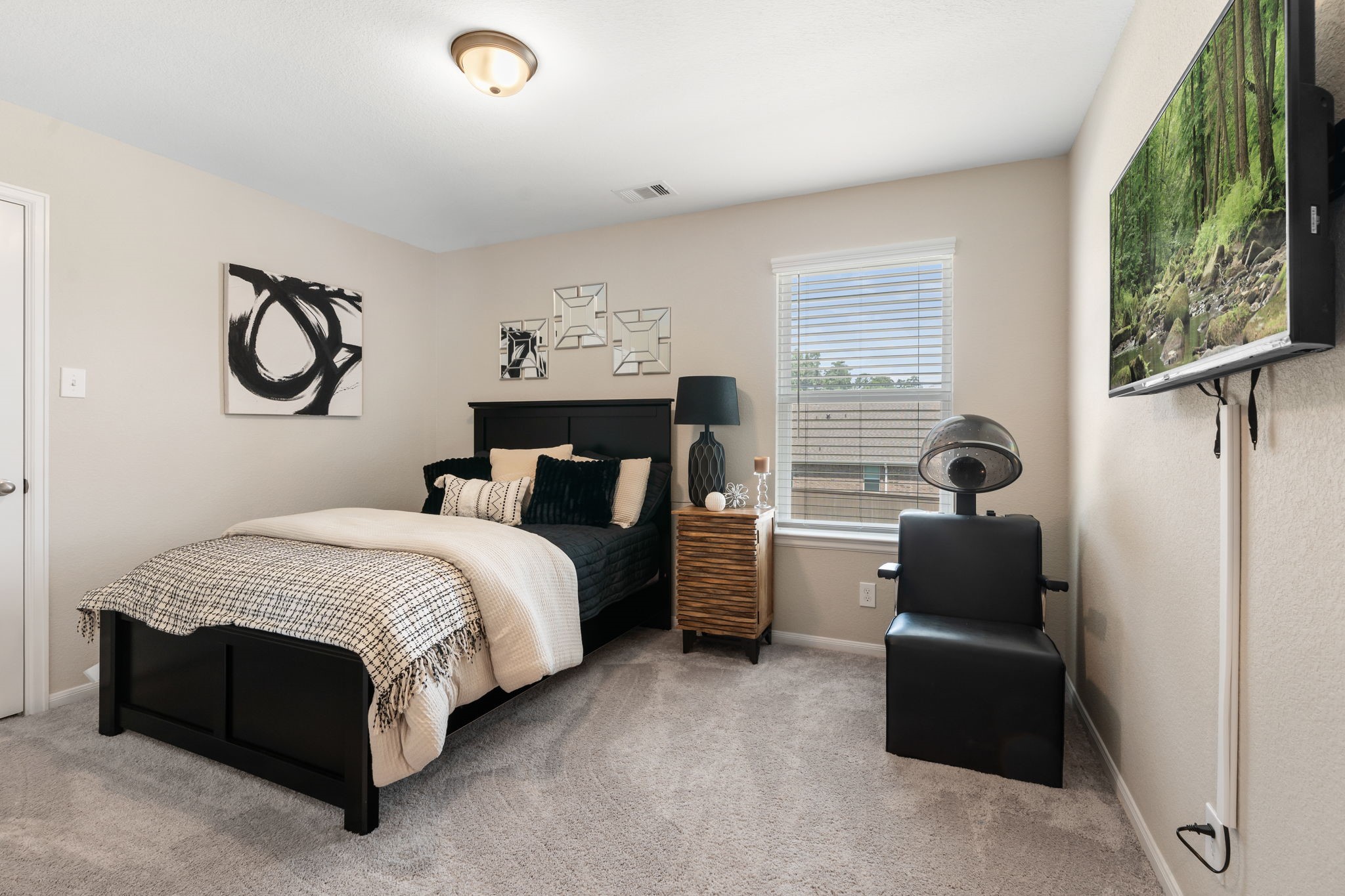 20147 Bushwick Falls Drive Property Photo 18