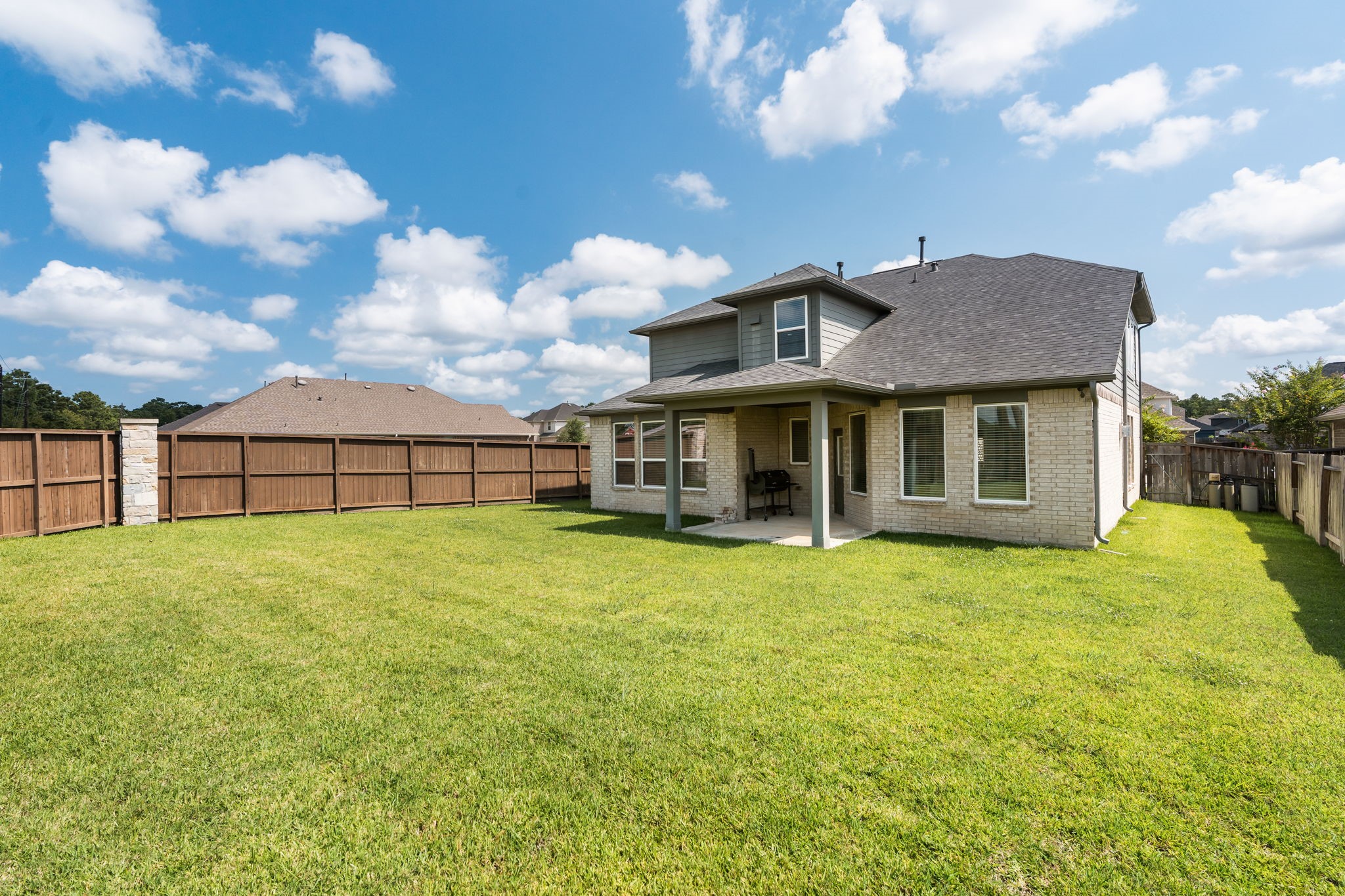 20147 Bushwick Falls Drive Property Photo 23