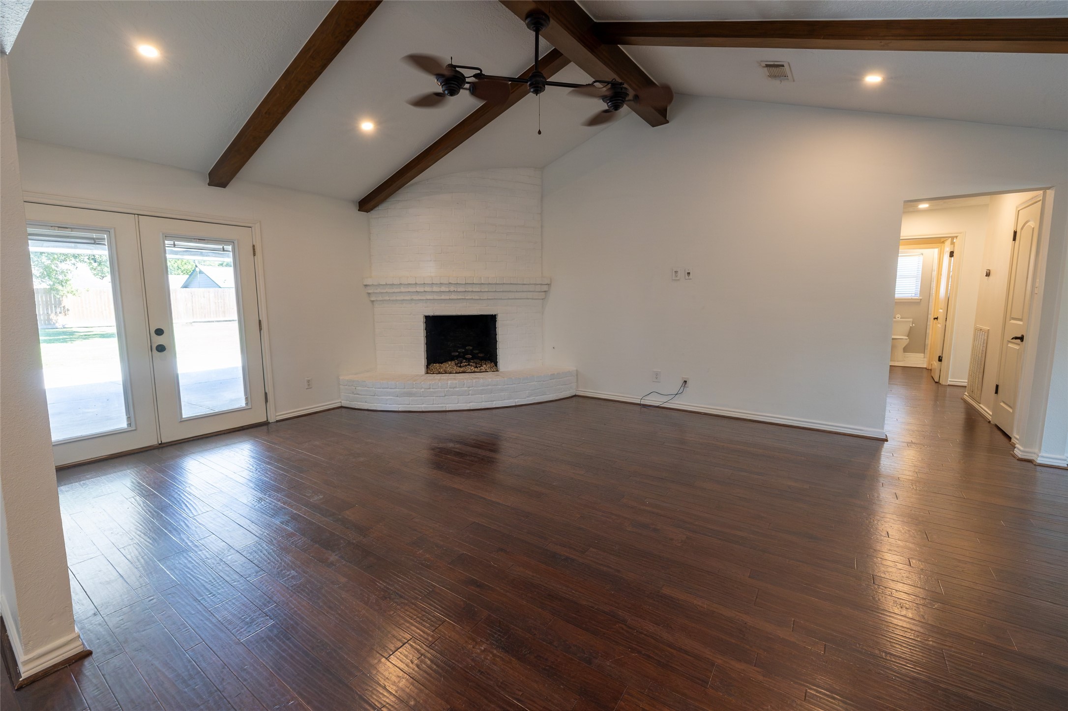 8226 Schaffer Lane Property Photo 6