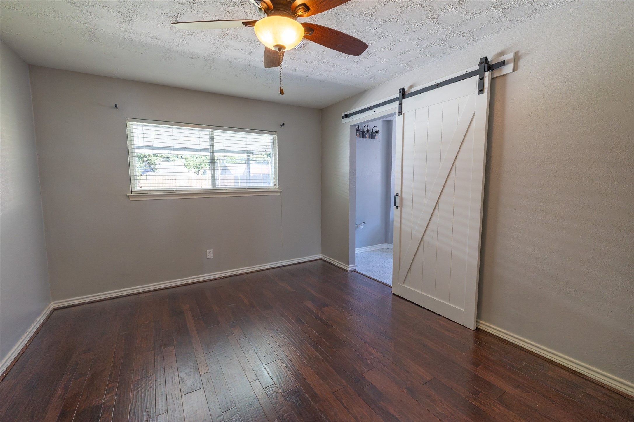 8226 Schaffer Lane Property Photo 14