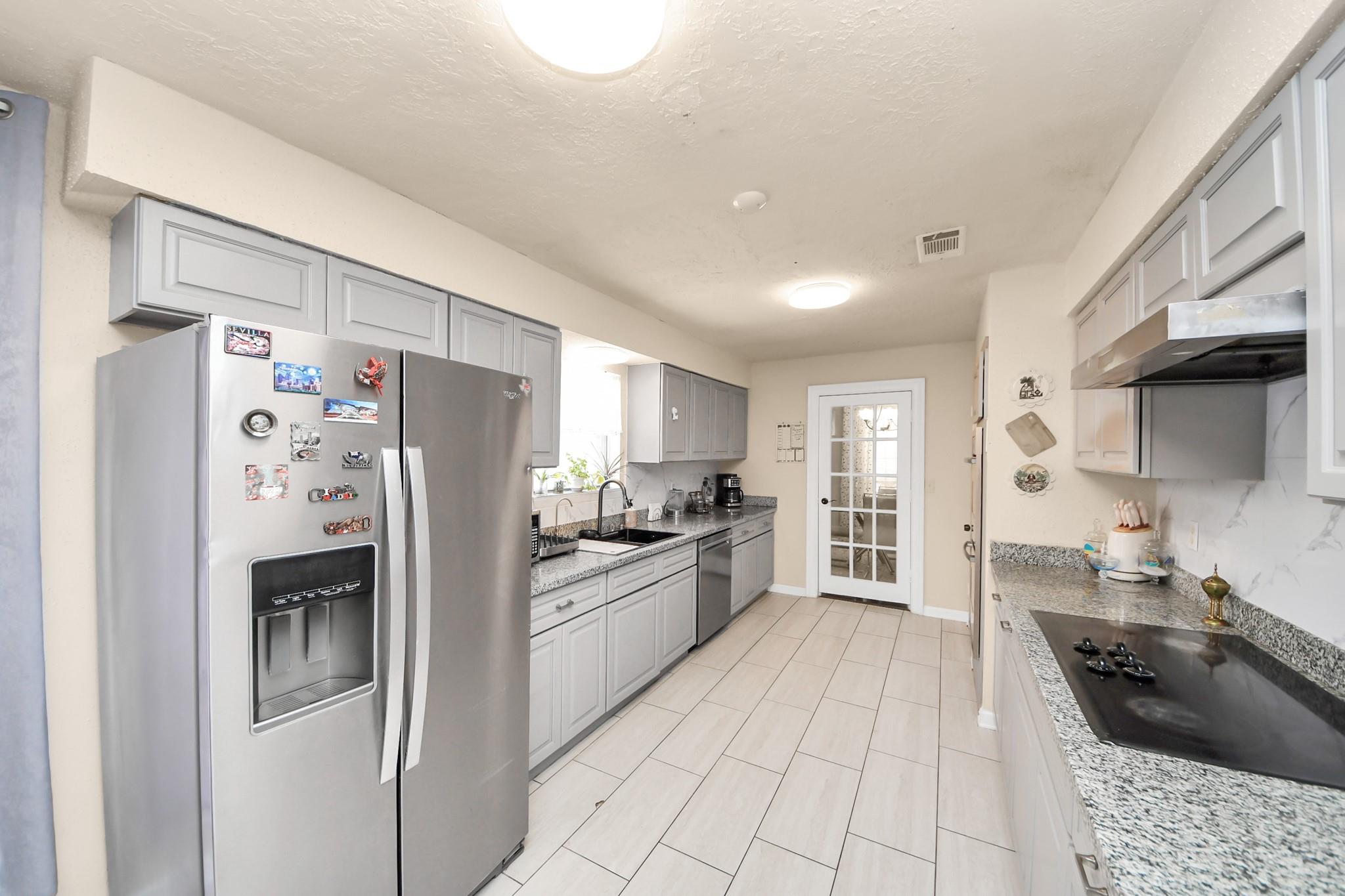 12415 Campos Drive, Houston Tx 77065 Property Photo 19