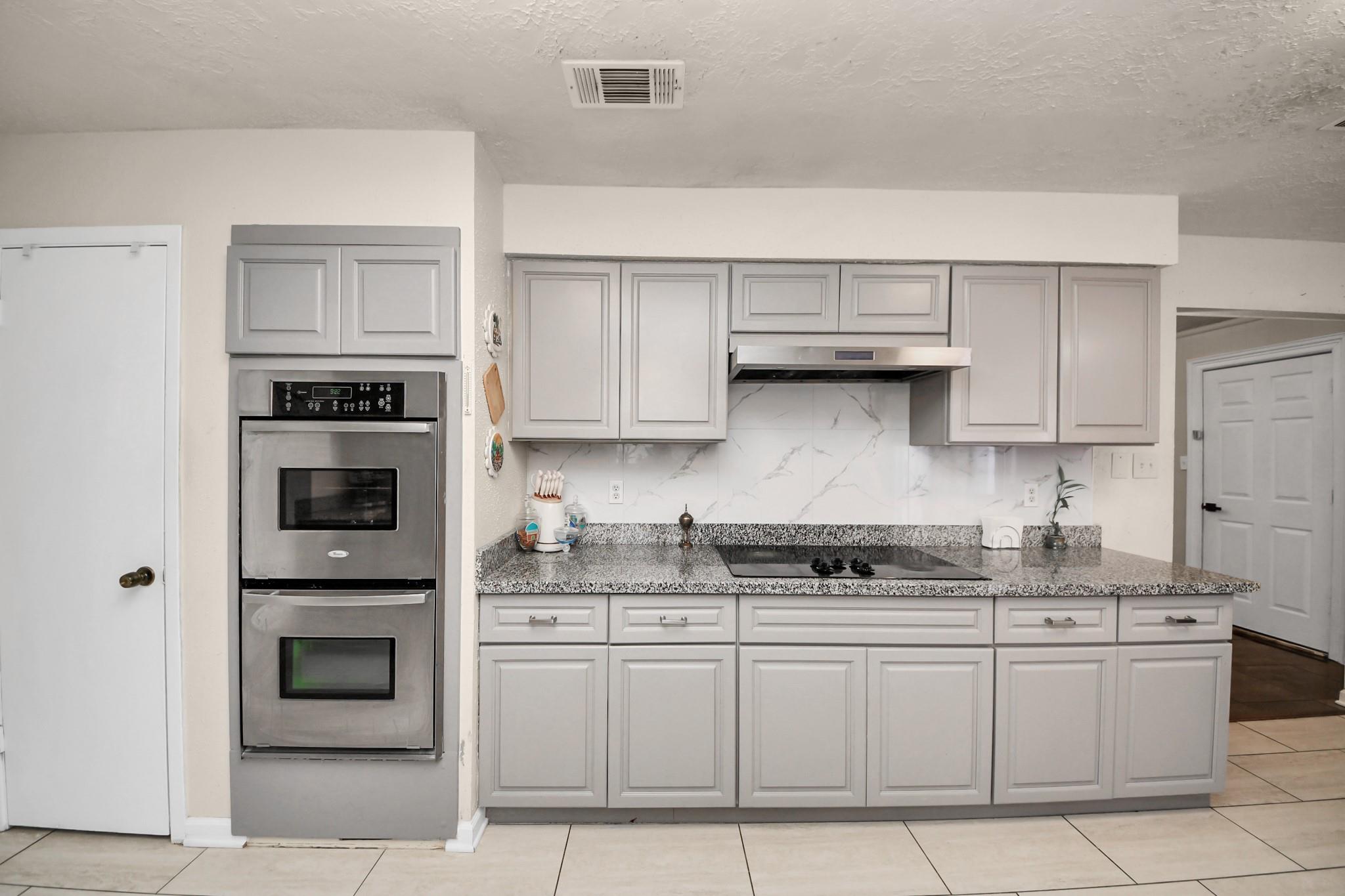 12415 Campos Drive, Houston Tx 77065 Property Photo 24