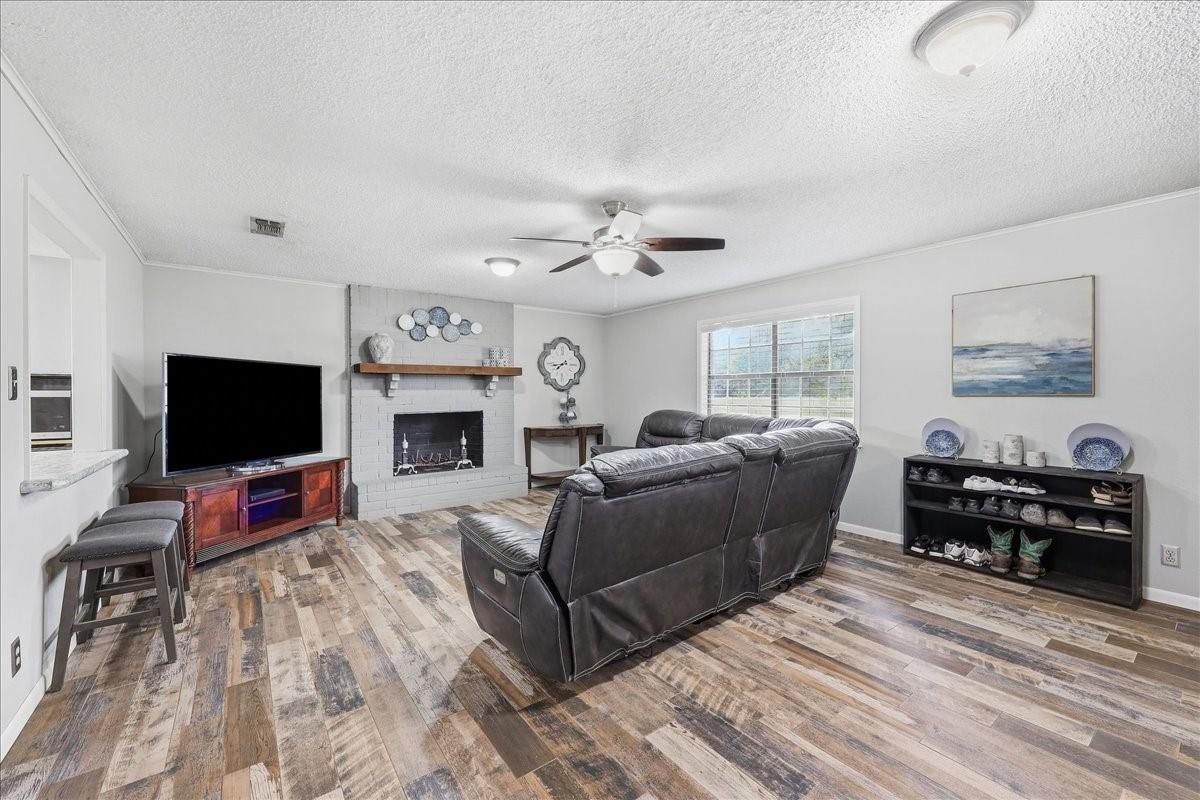 11065 Interstate 10 E Property Photo 7