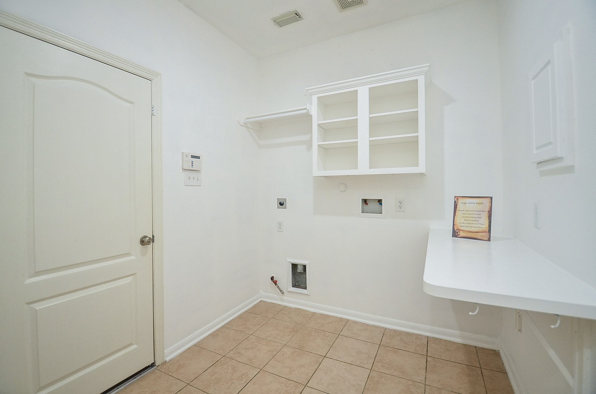 2735 Driftwood Drive Property Photo 37