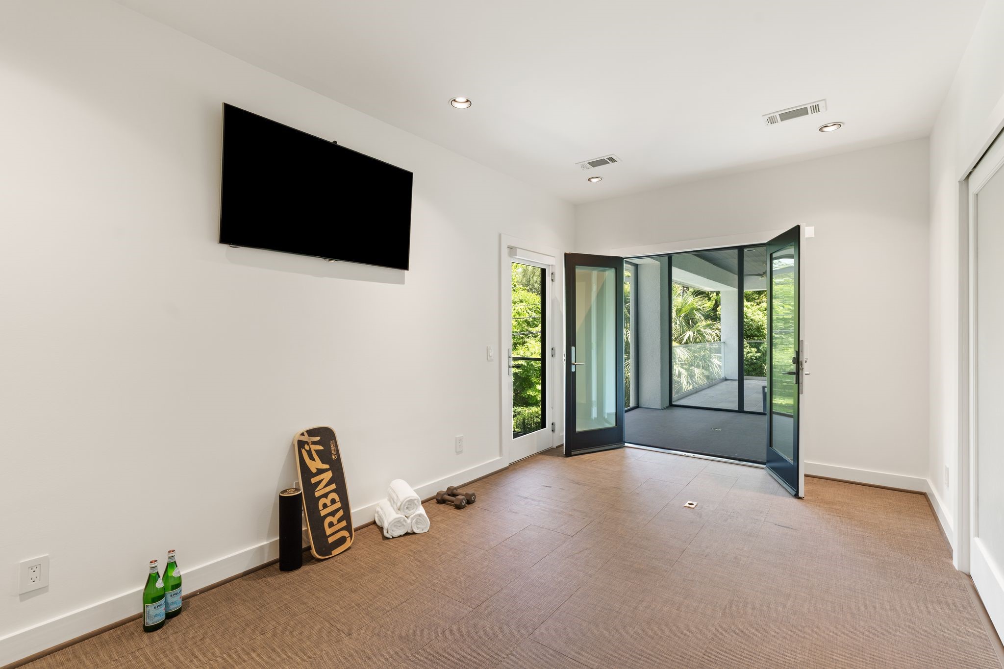 3703 Wroxton Road Property Photo 24
