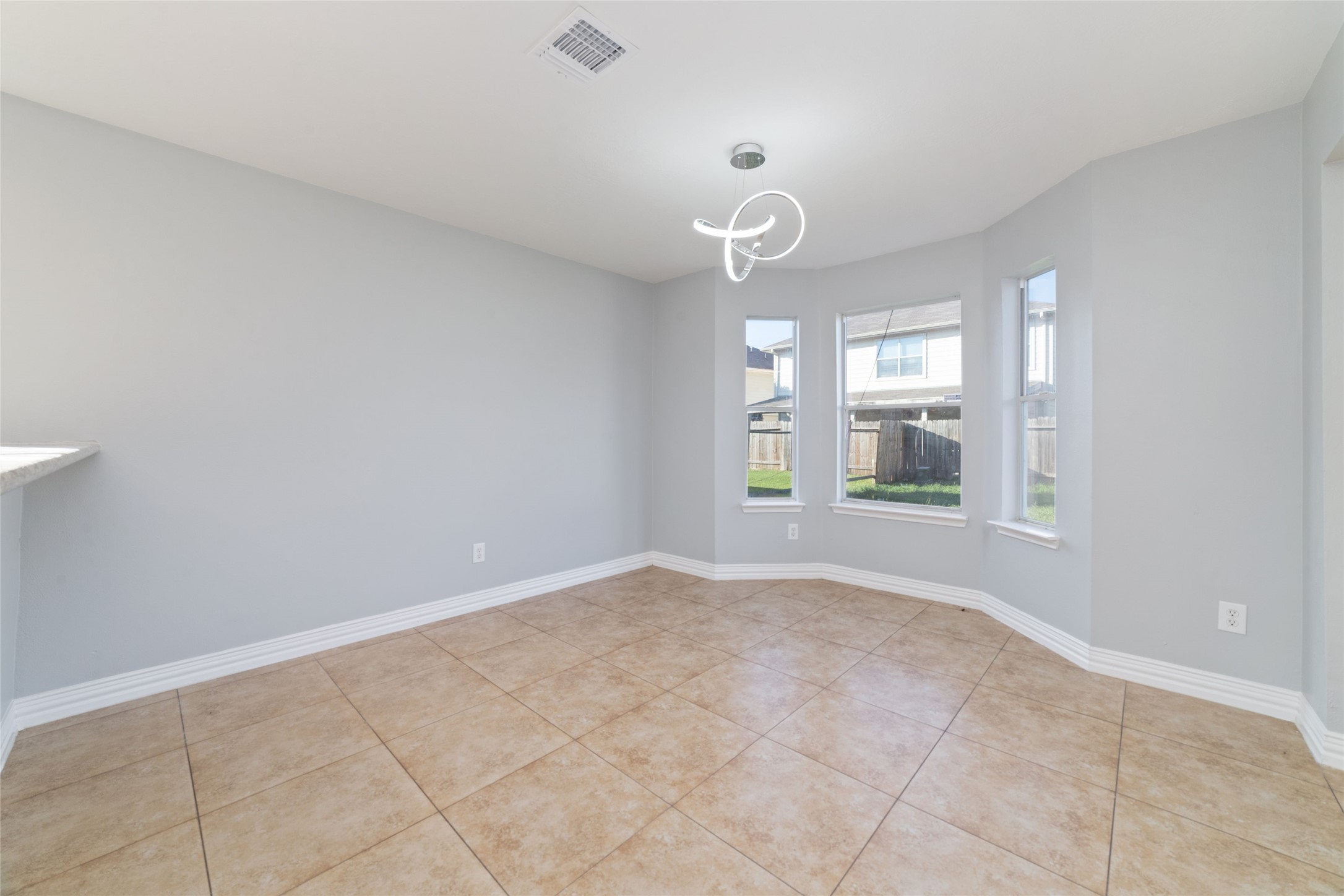 12418 Magnolia Canyon Property Photo 8
