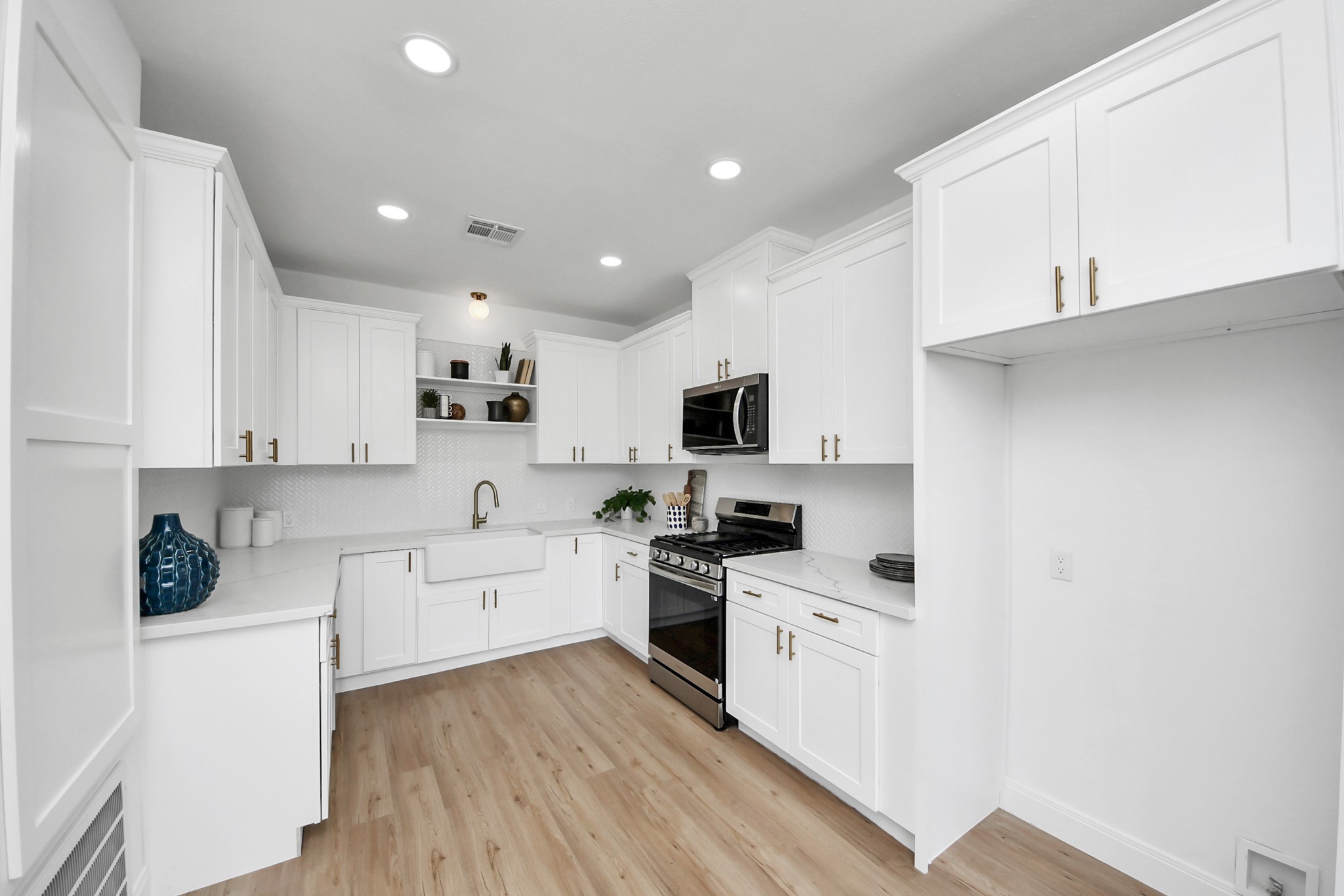 300 Narcissus Road Property Photo 20