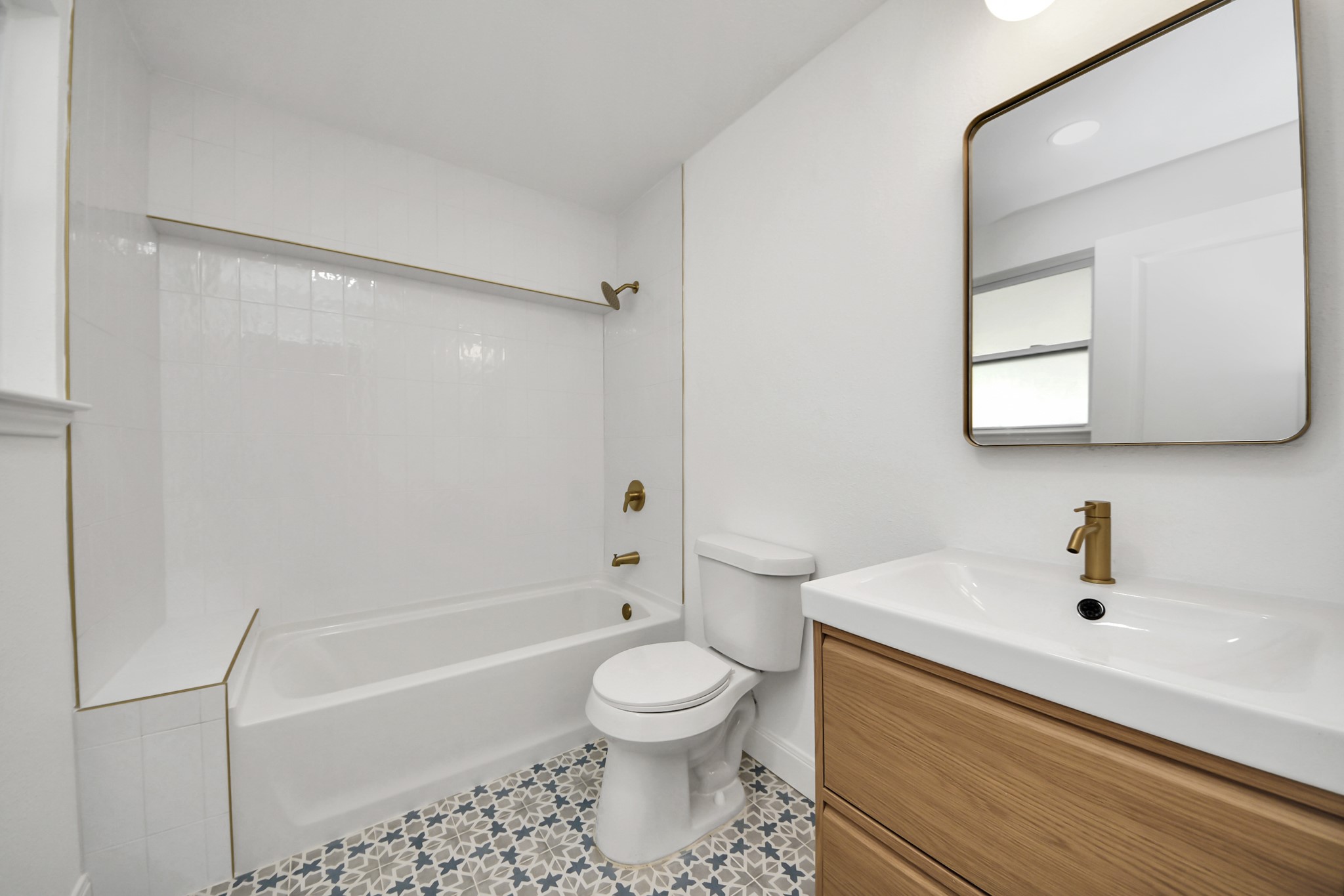 300 Narcissus Road Property Photo 33