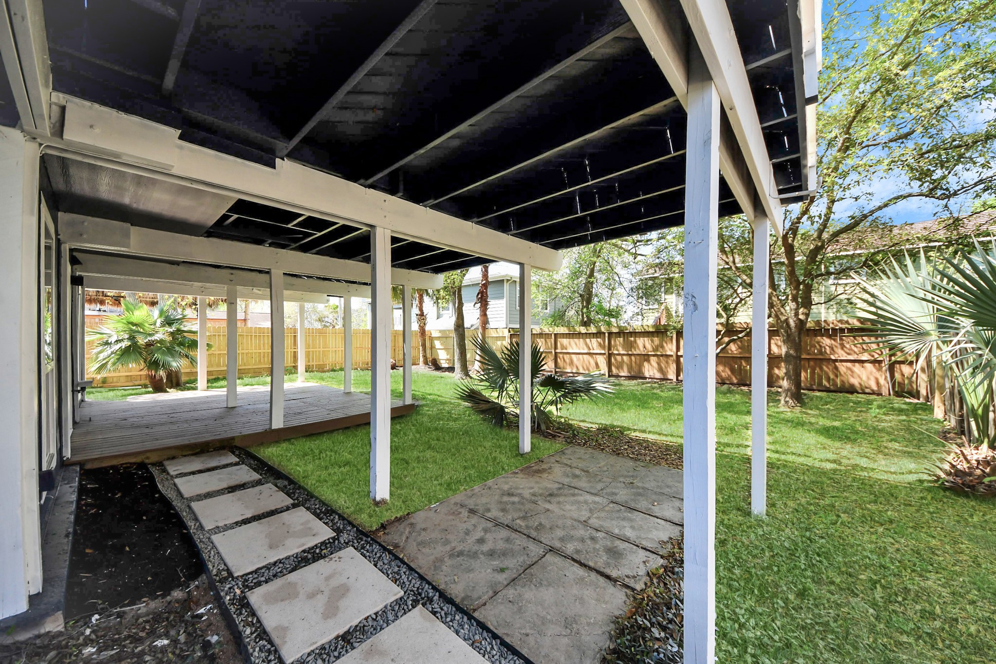 300 Narcissus Road Property Photo 39