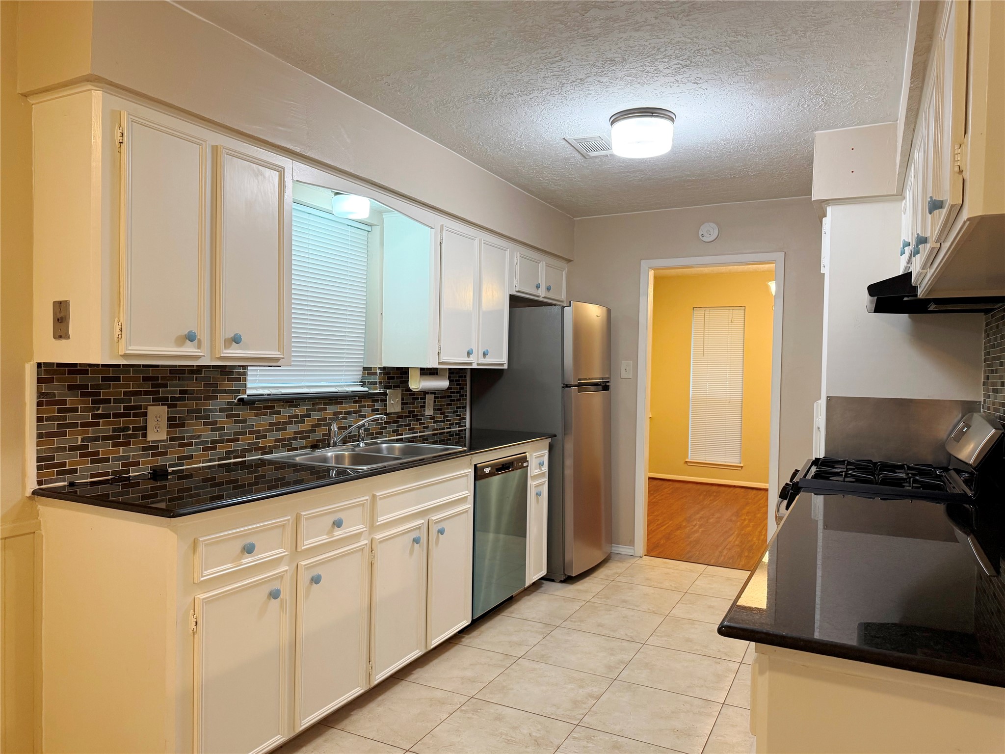 13430 Exton Lane Property Photo 15
