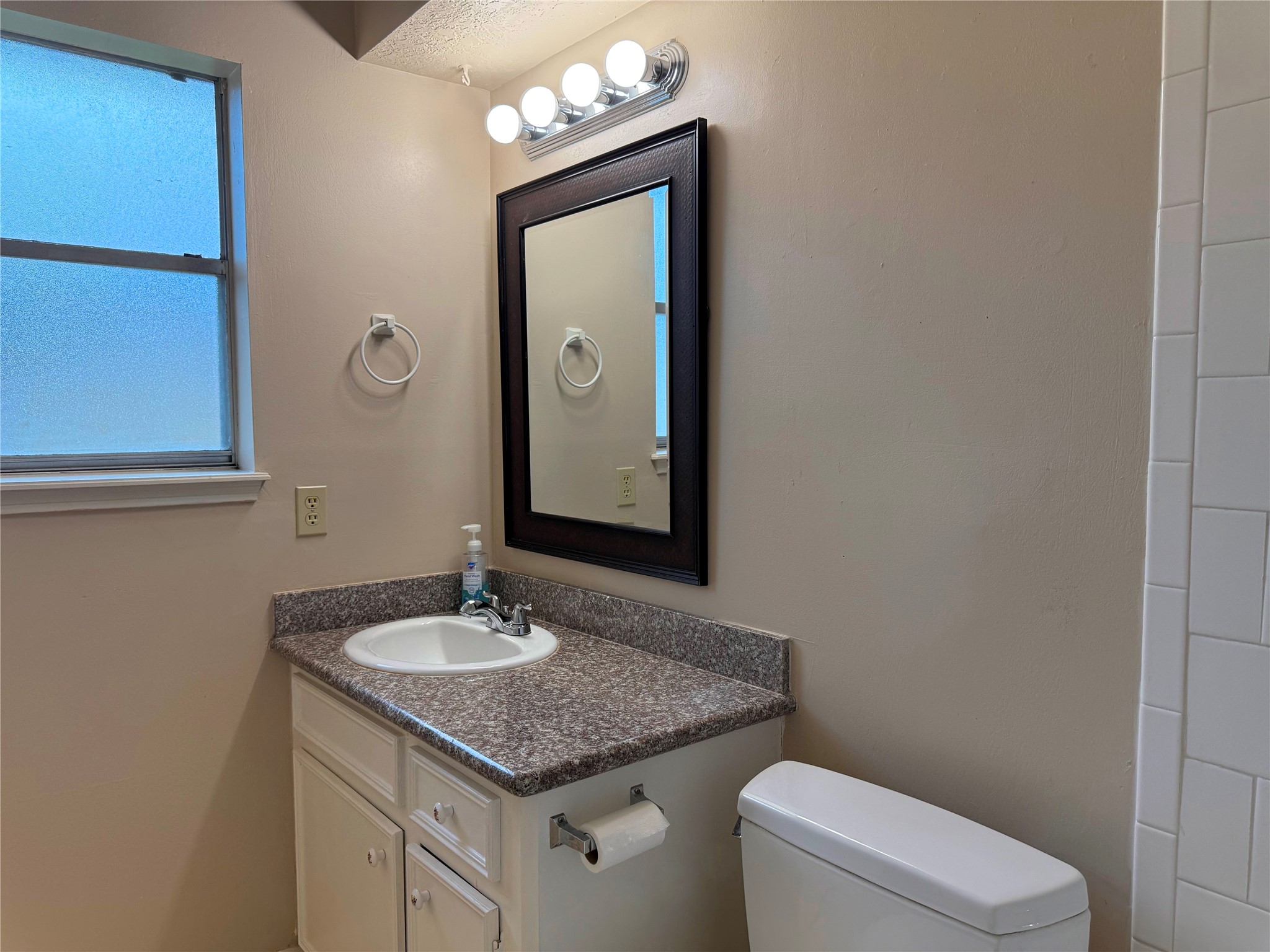 13430 Exton Lane Property Photo 27
