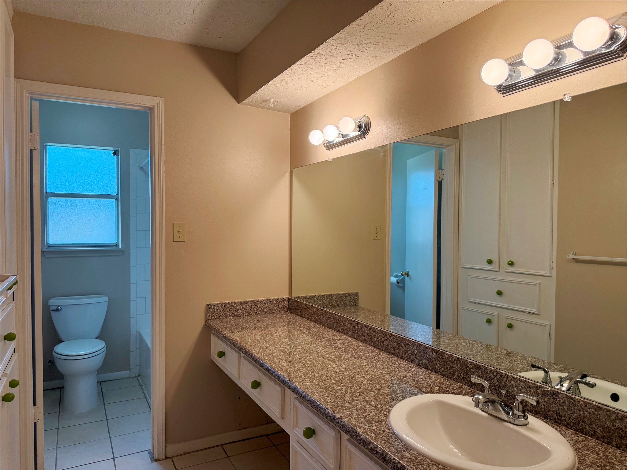 13430 Exton Lane Property Photo 32