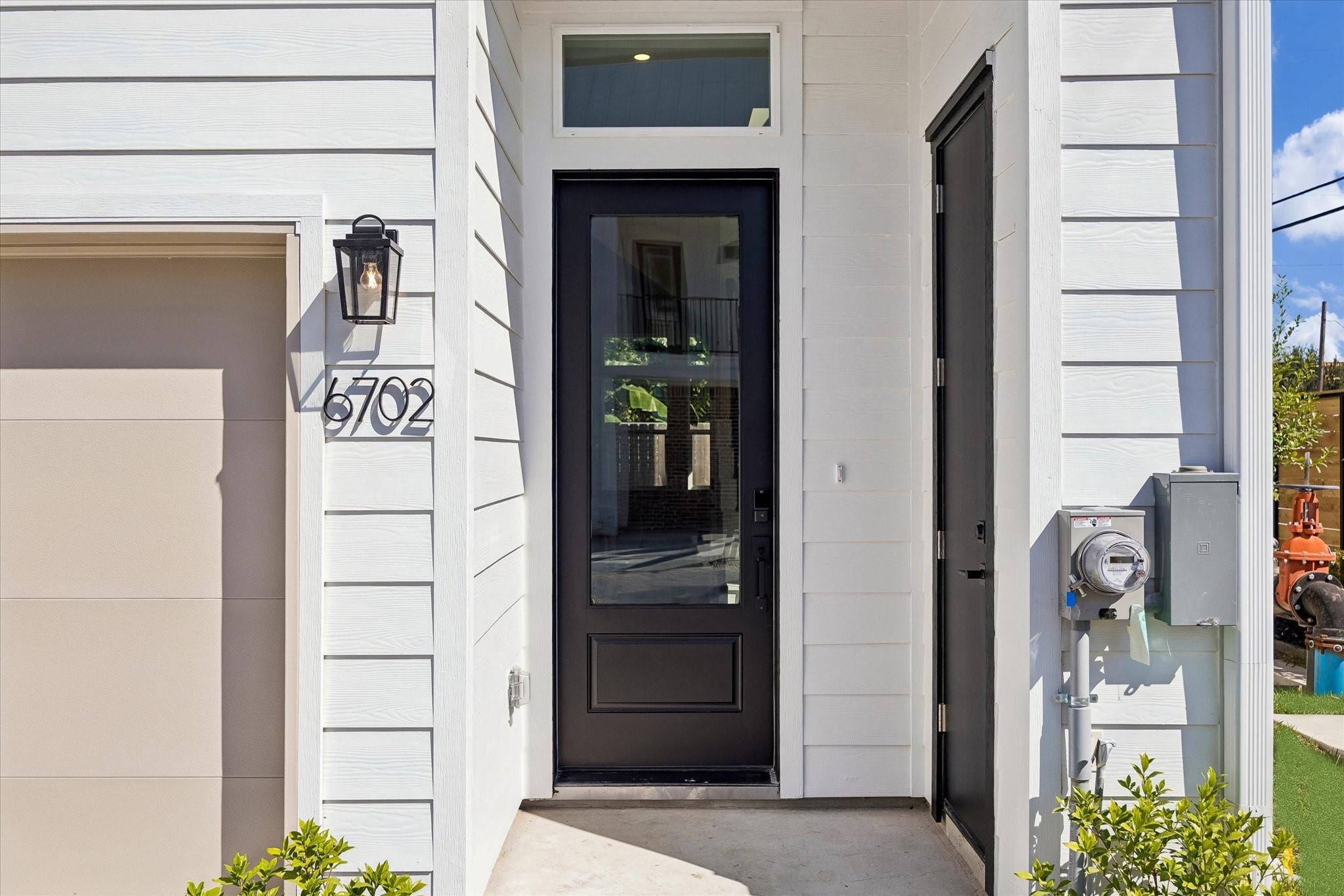 6704 Zaken Road, Houston Tx 77091 Property Photo 5