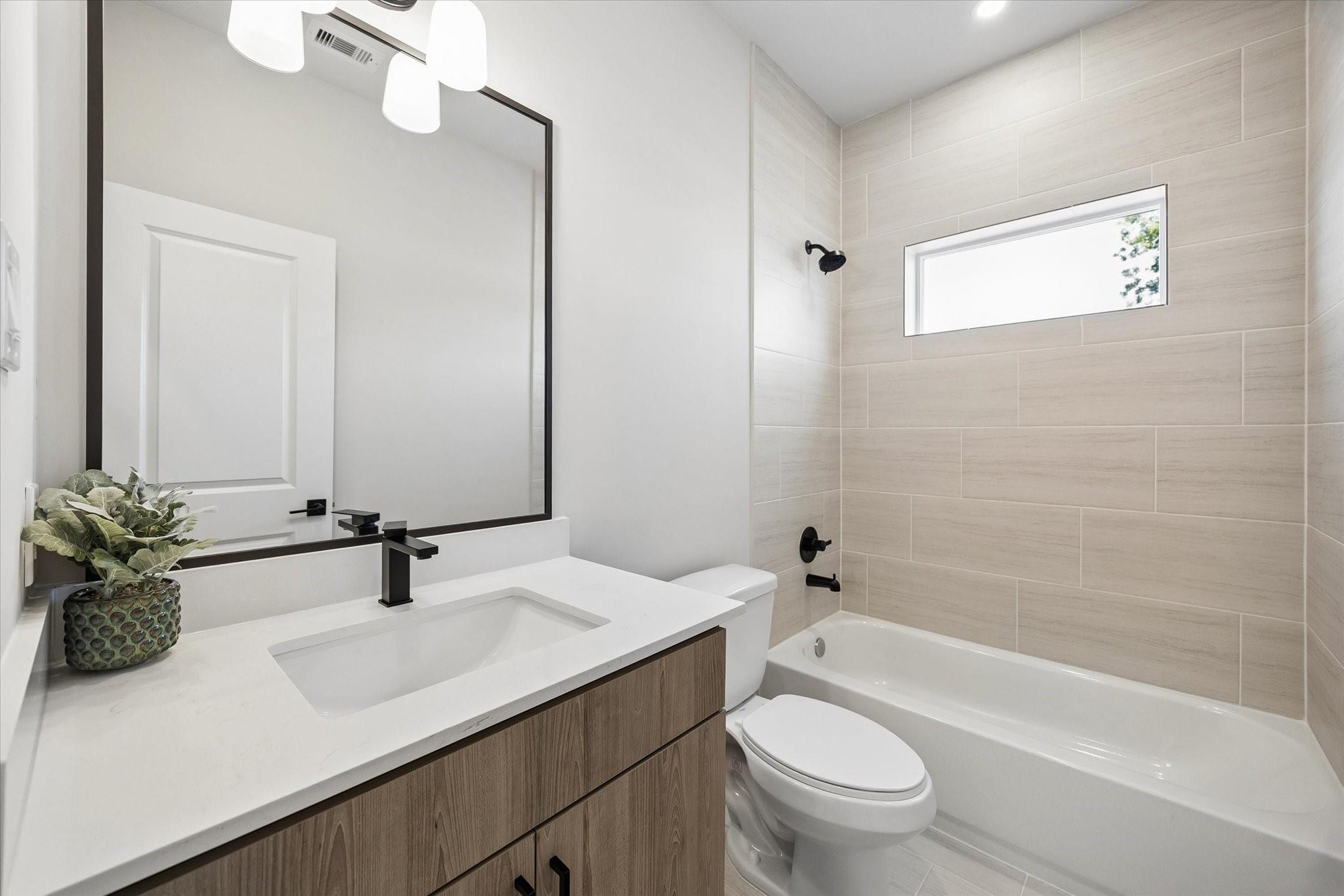 6704 Zaken Road, Houston Tx 77091 Property Photo 29