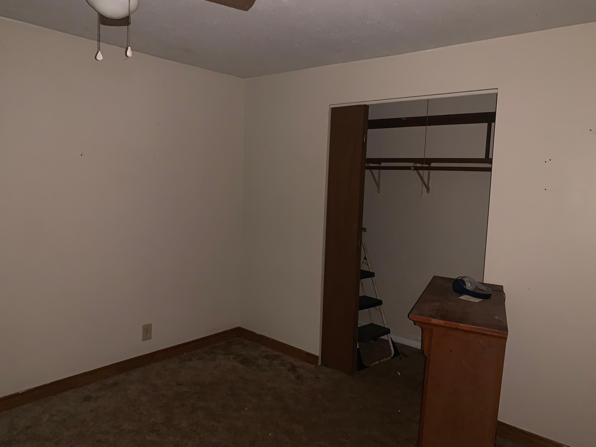 215 Jasmine Street Property Photo 9