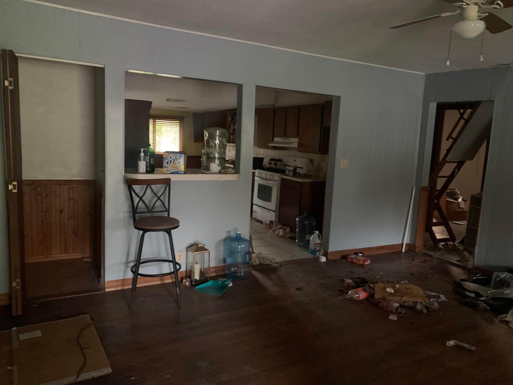 215 Jasmine Street, Lake Jackson Tx 77566 Property Photo 10