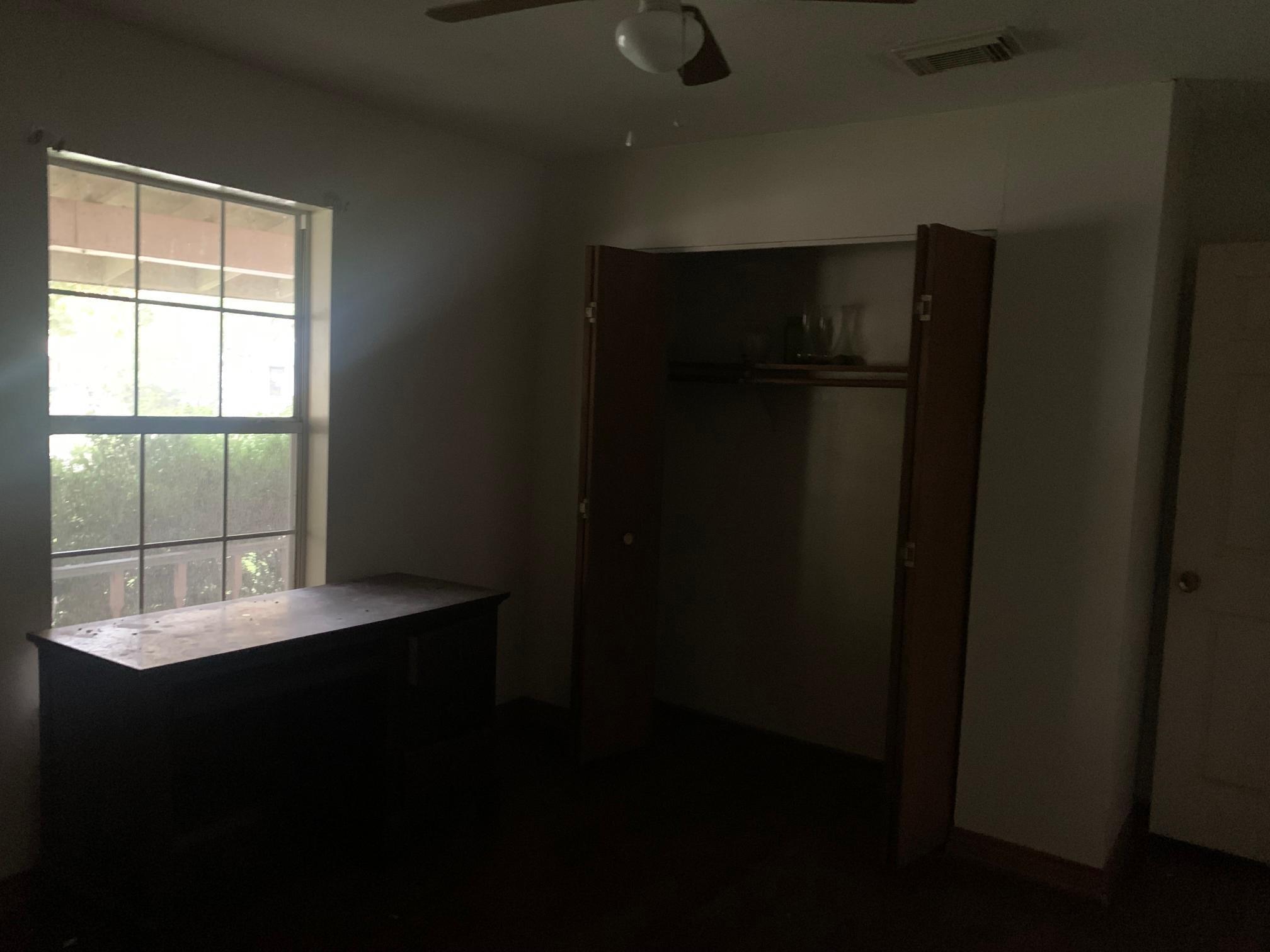 215 Jasmine Street, Lake Jackson Tx 77566 Property Photo 17