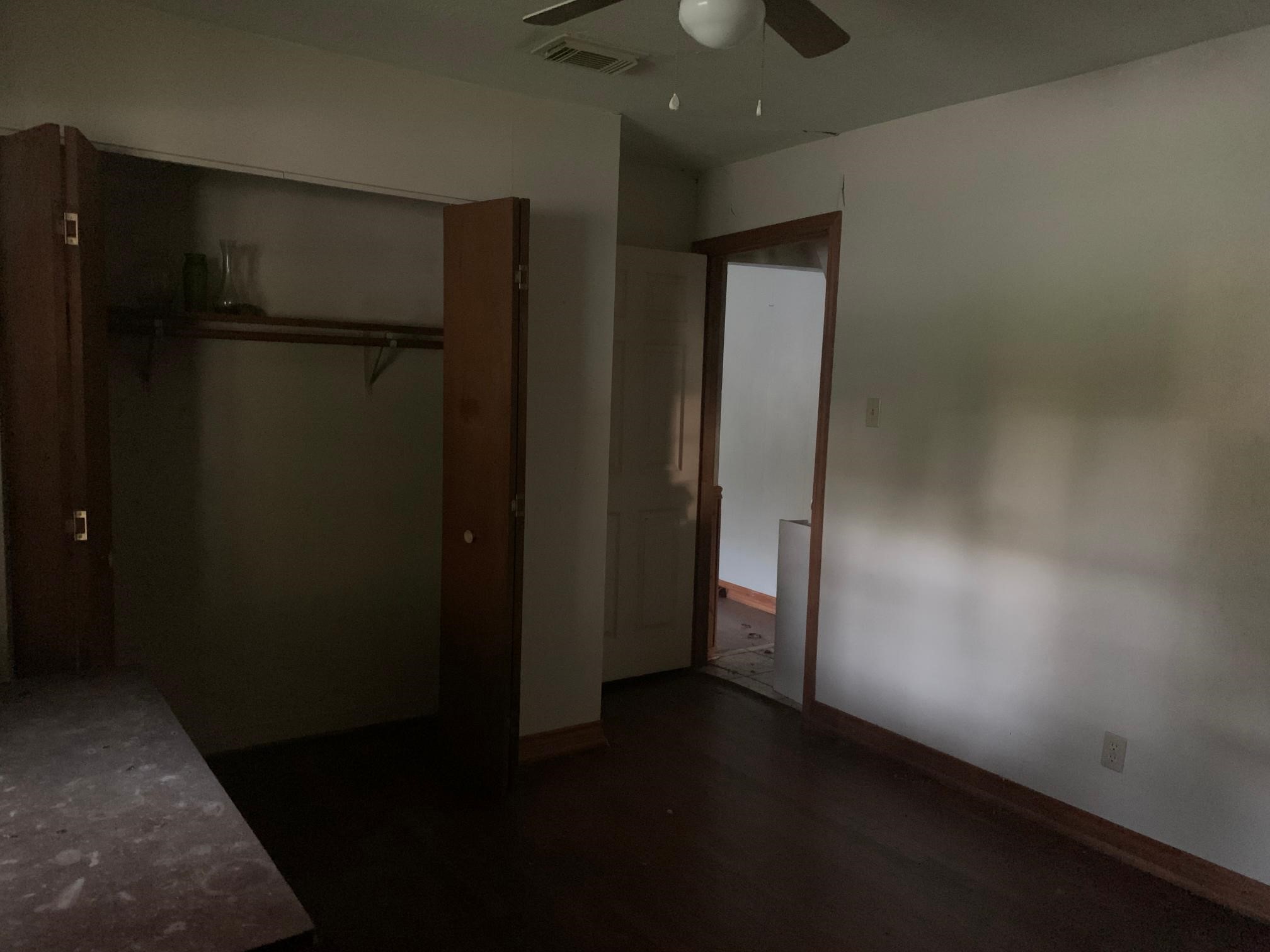 215 Jasmine Street Property Photo 18