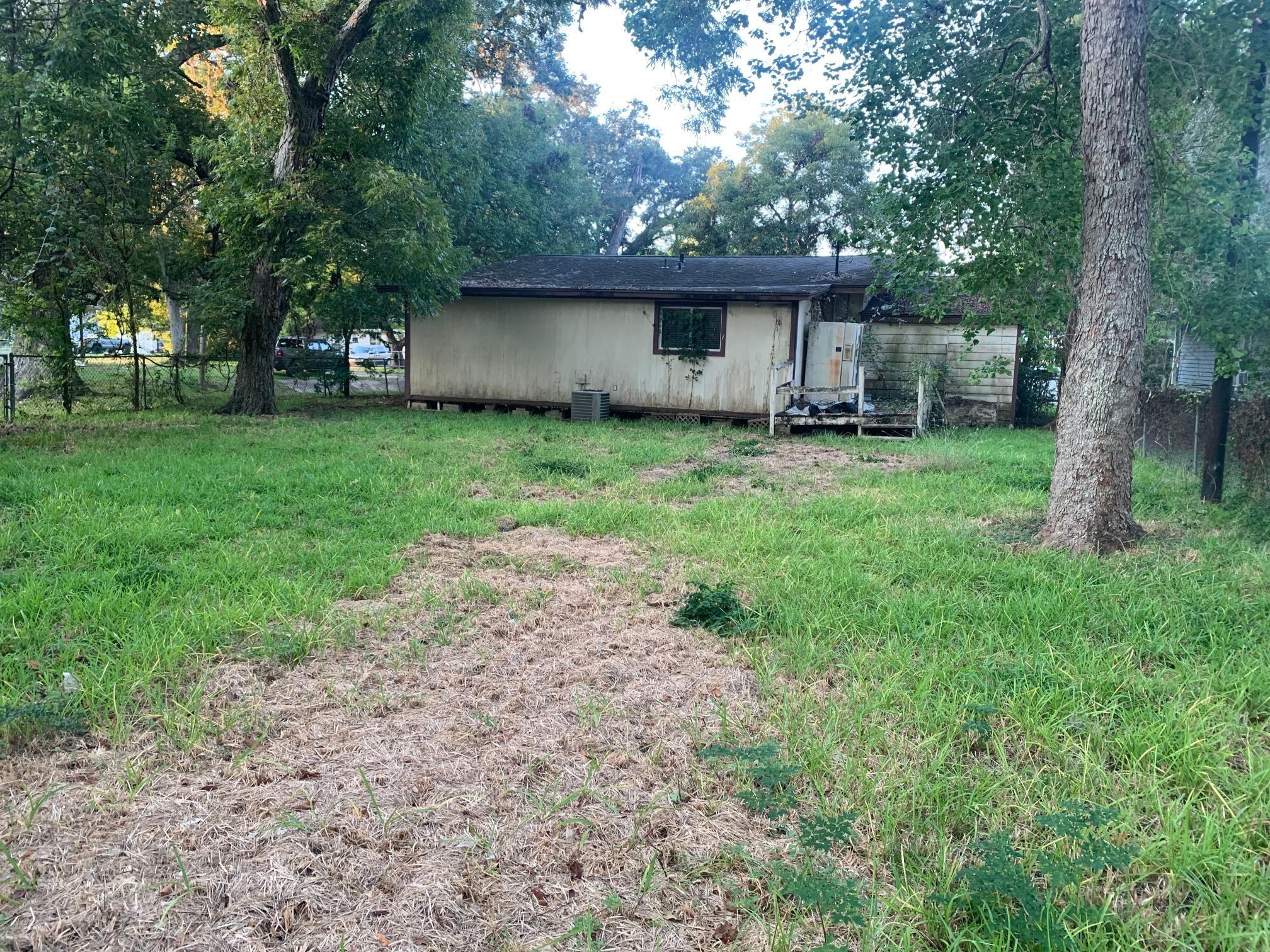 215 Jasmine Street, Lake Jackson Tx 77566 Property Photo 30
