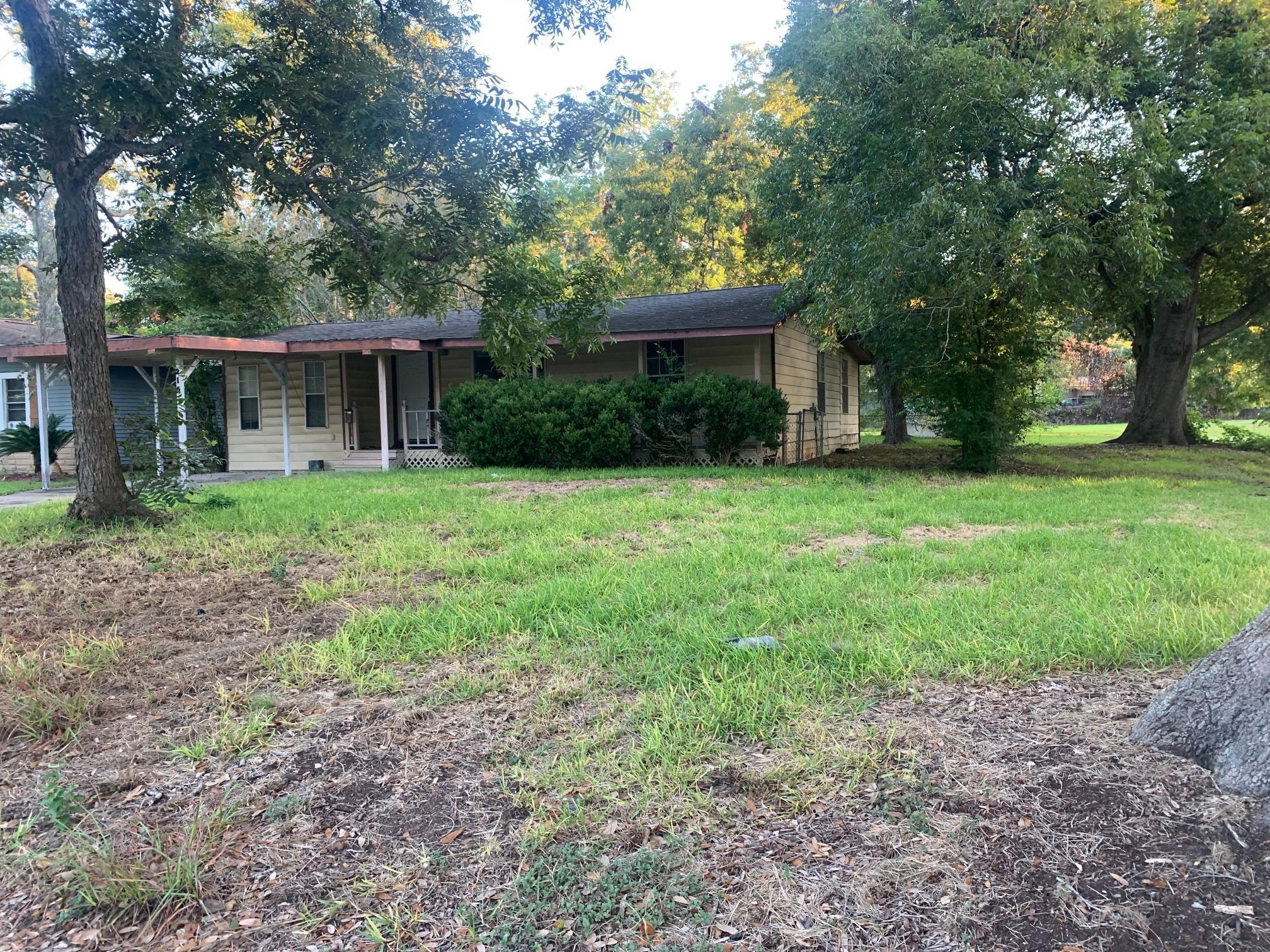 215 Jasmine Street, Lake Jackson Tx 77566 Property Photo 33