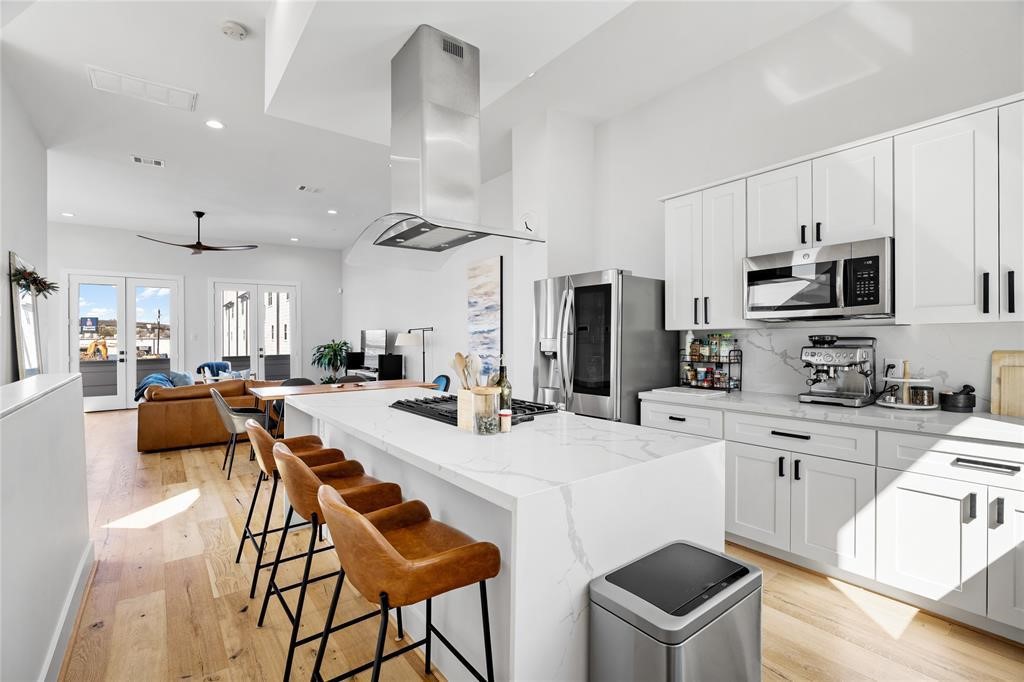 1817 Elite Drive Property Photo 4