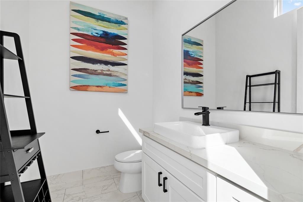 1817 Elite Drive Property Photo 8