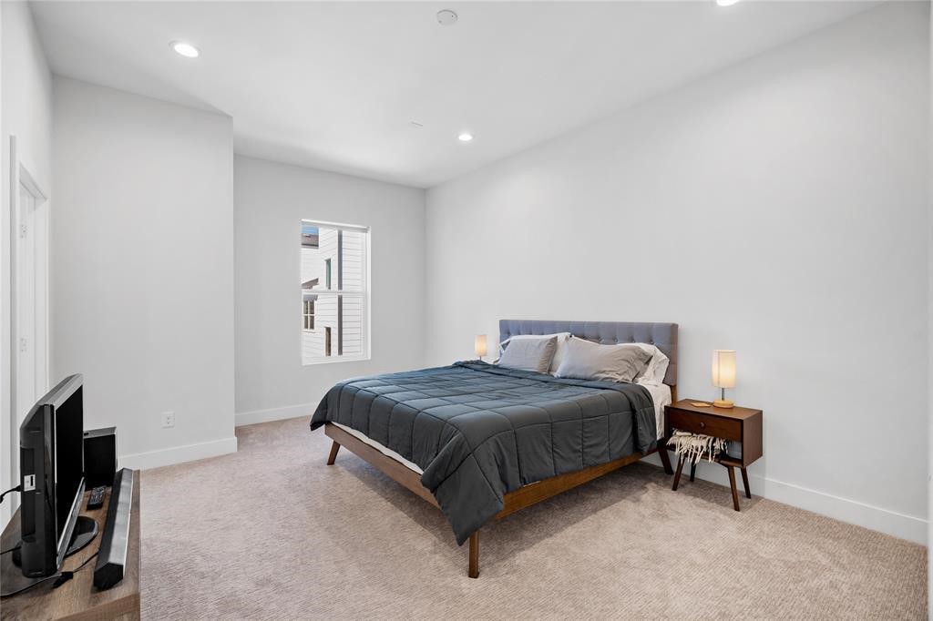 1817 Elite Drive Property Photo 11