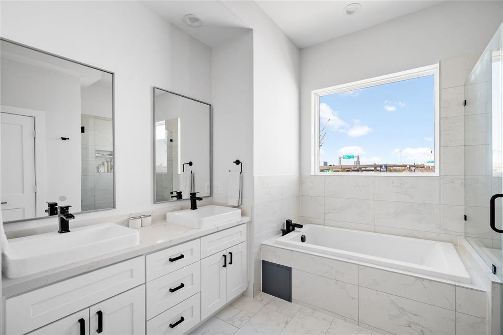1817 Elite Drive Property Photo 14
