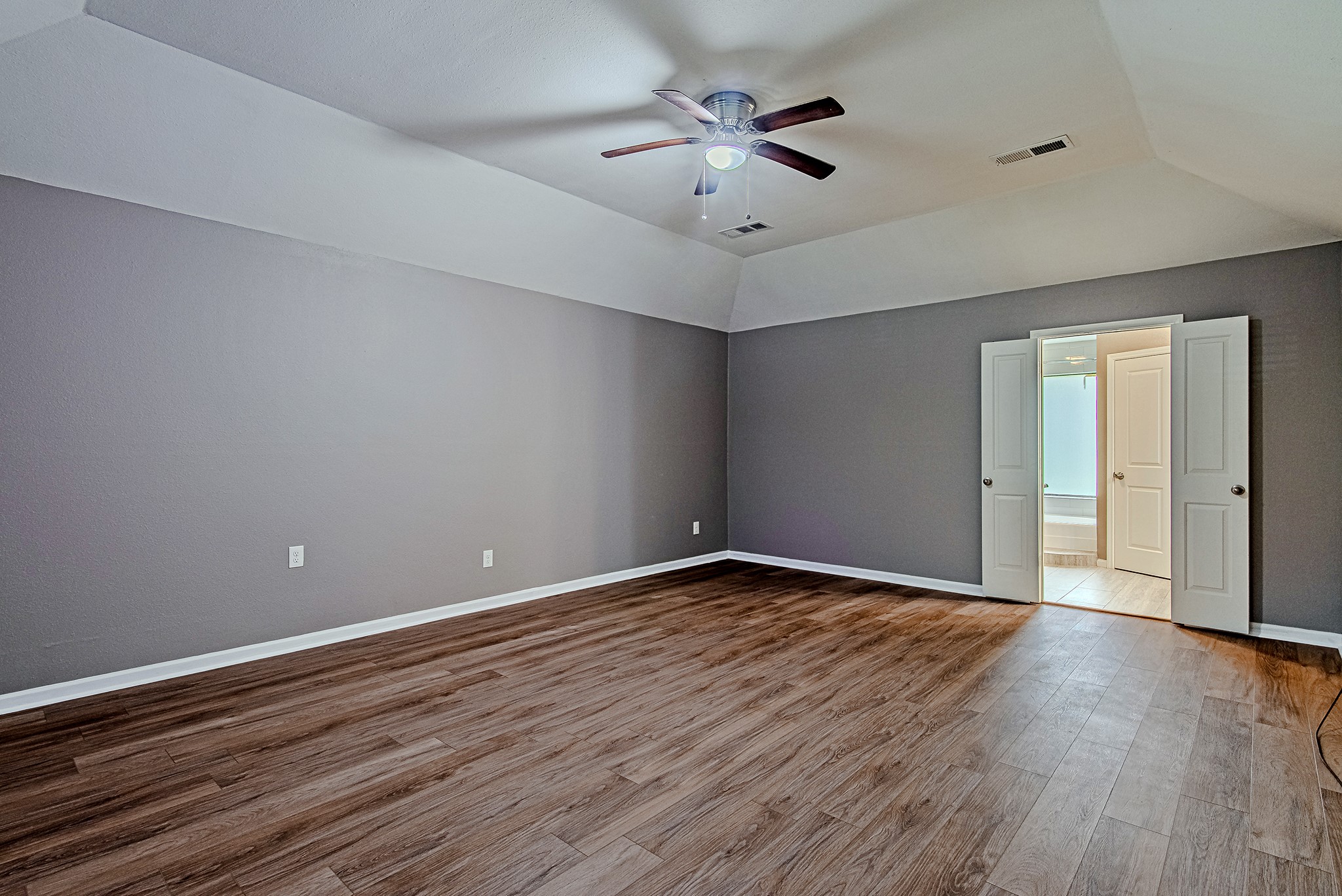 3323 Lost Hollow Drive Property Photo 18