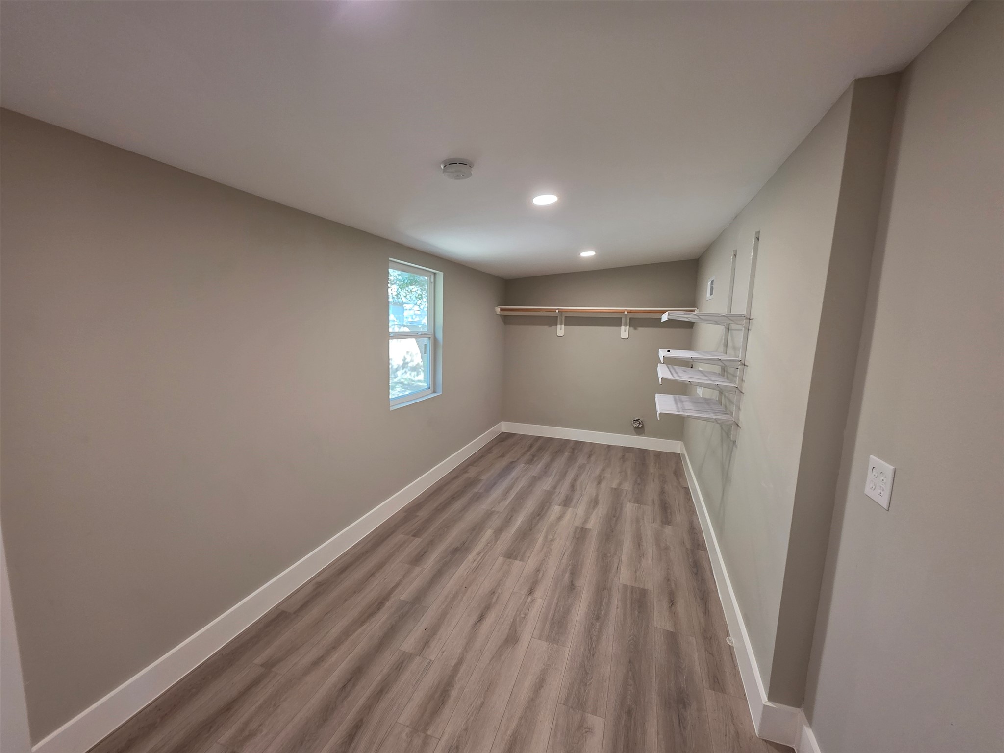 10731 Hillside Drive Property Photo 9