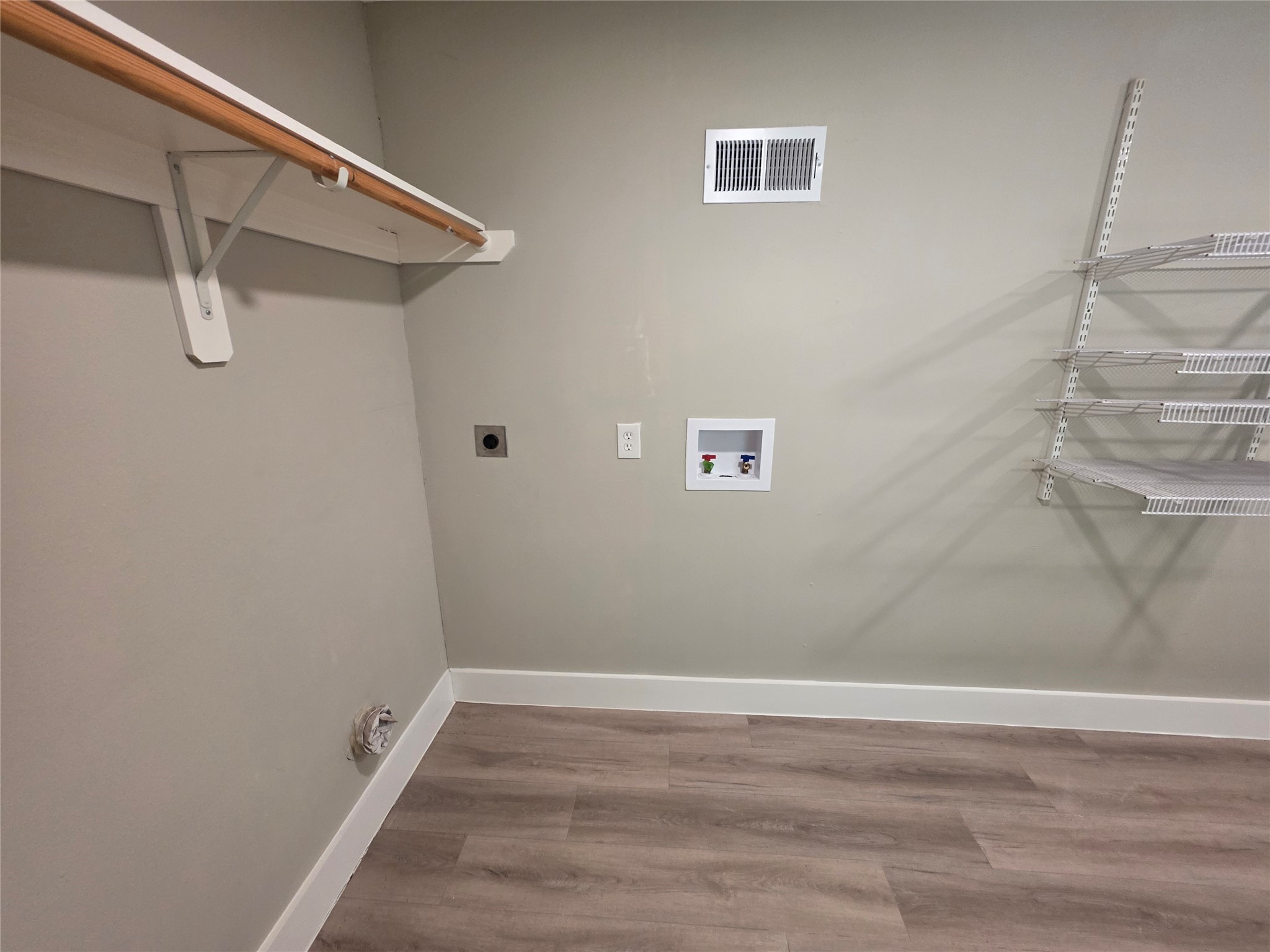 10731 Hillside Drive Property Photo 10