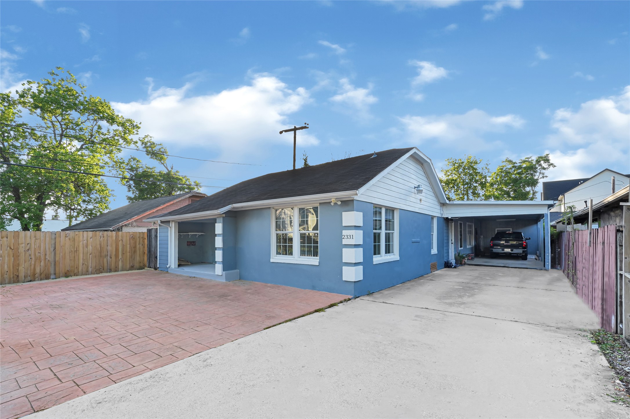 2331 Delafield Street A Property Photo 3