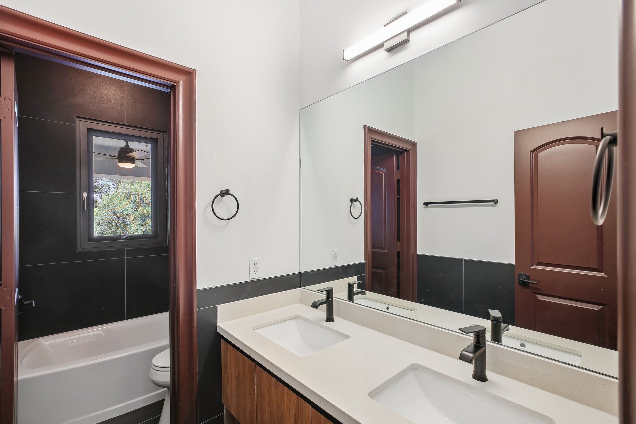 4839 Jason Street Property Photo 37