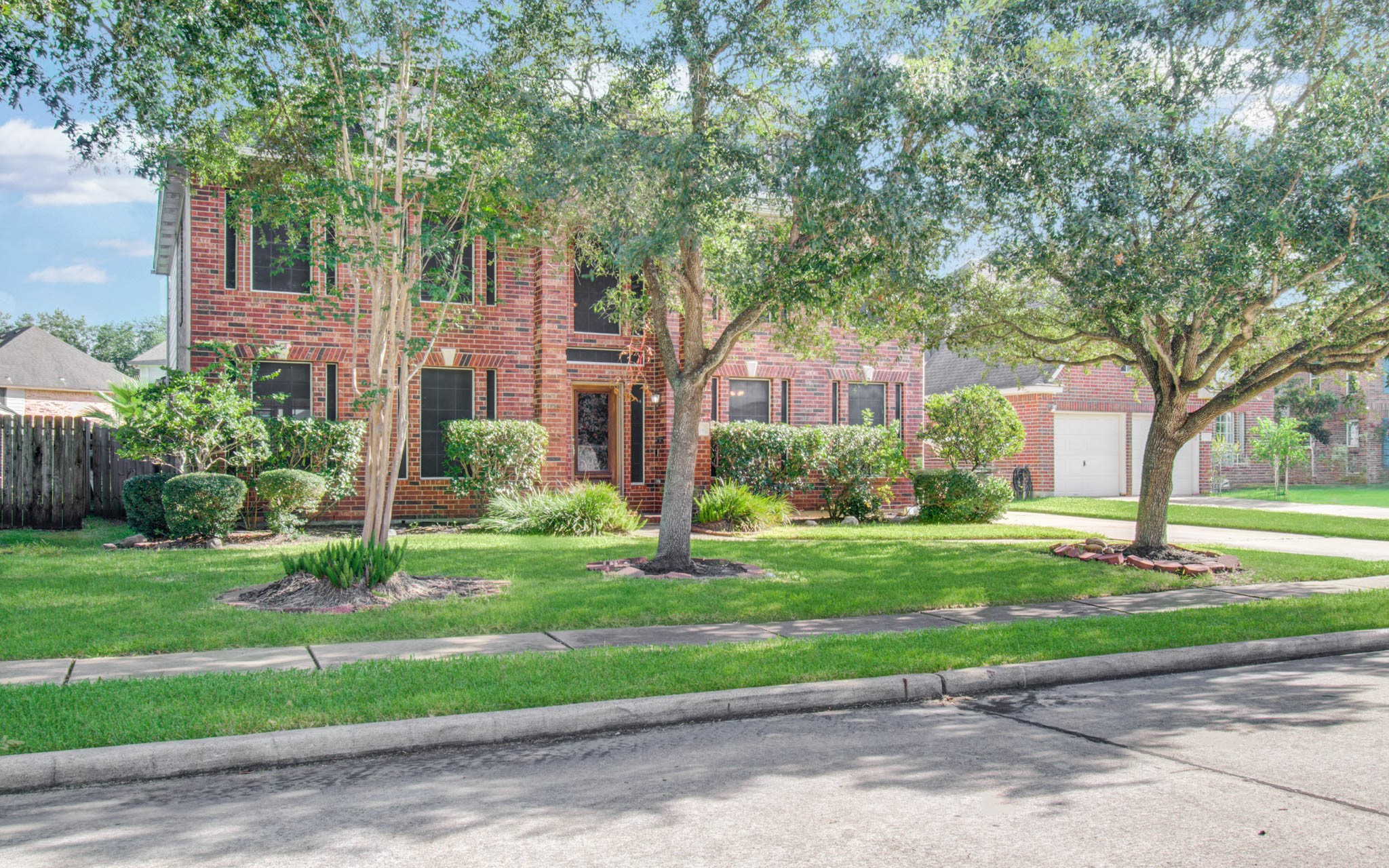 2514 Sand Castle Court Property Photo 2