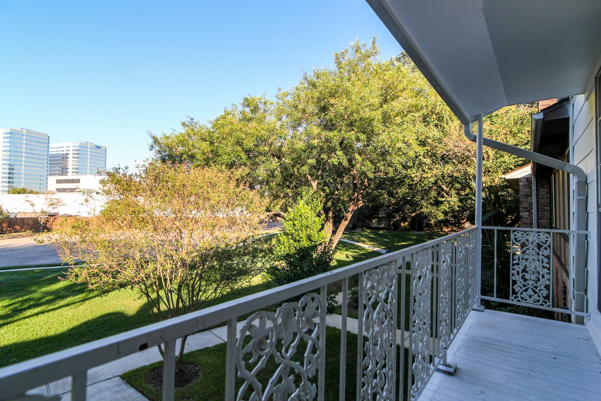 14209 Lost Meadow Lane Property Photo 13