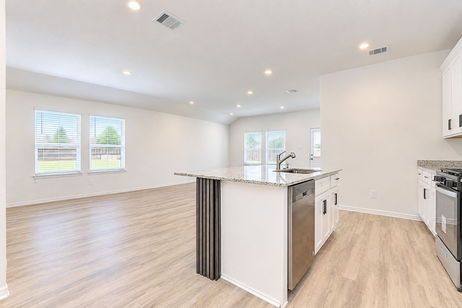 4243 Brinkworth Drive Property Photo 15