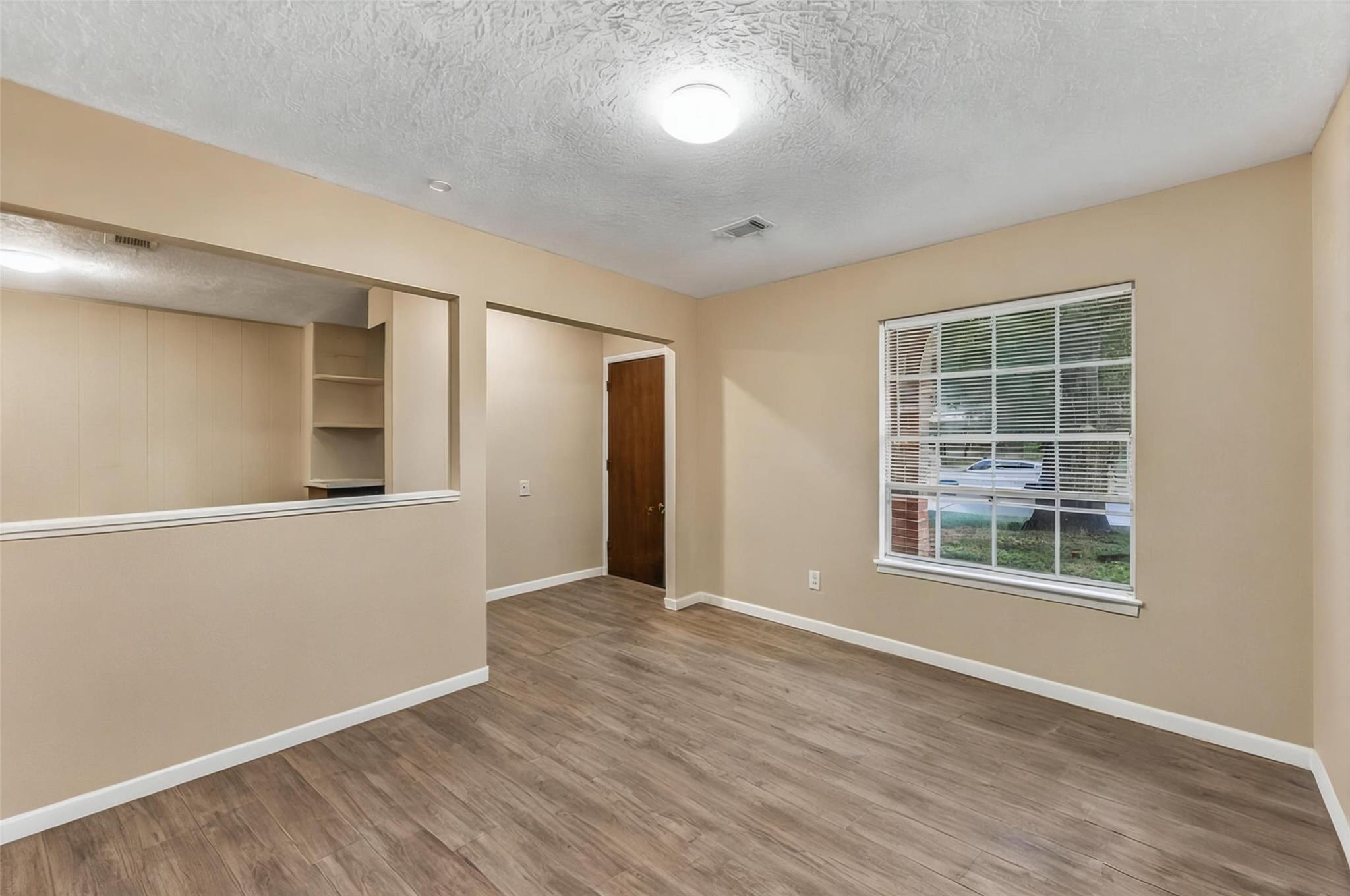 12610 S Coast Drive, Houston Tx 77047 Property Photo 7