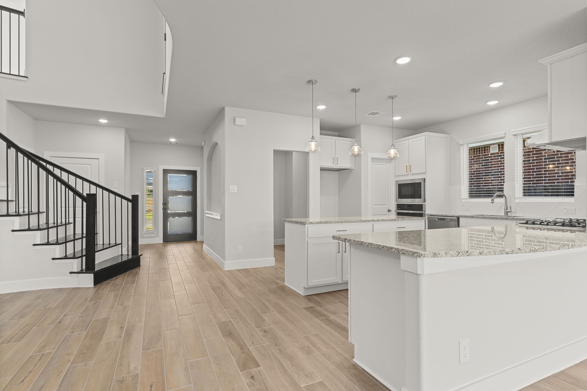2453 Seaglass Terrace Drive Property Photo 11