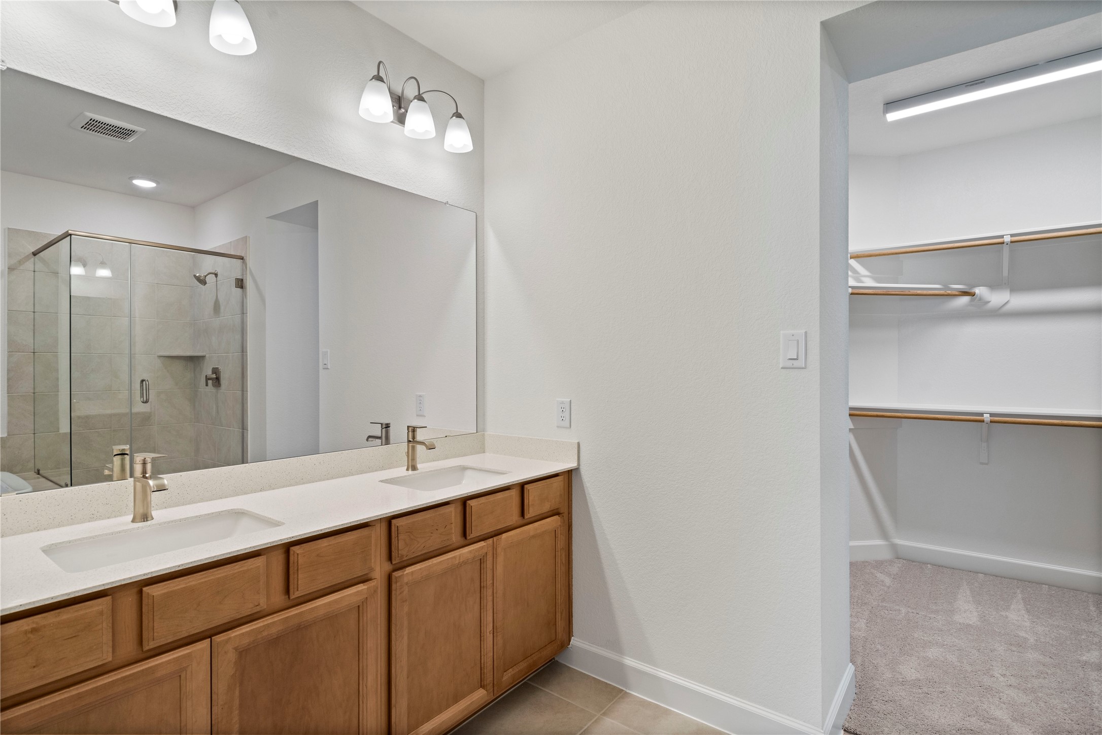 1511 Emma Lake Drive Property Photo 17