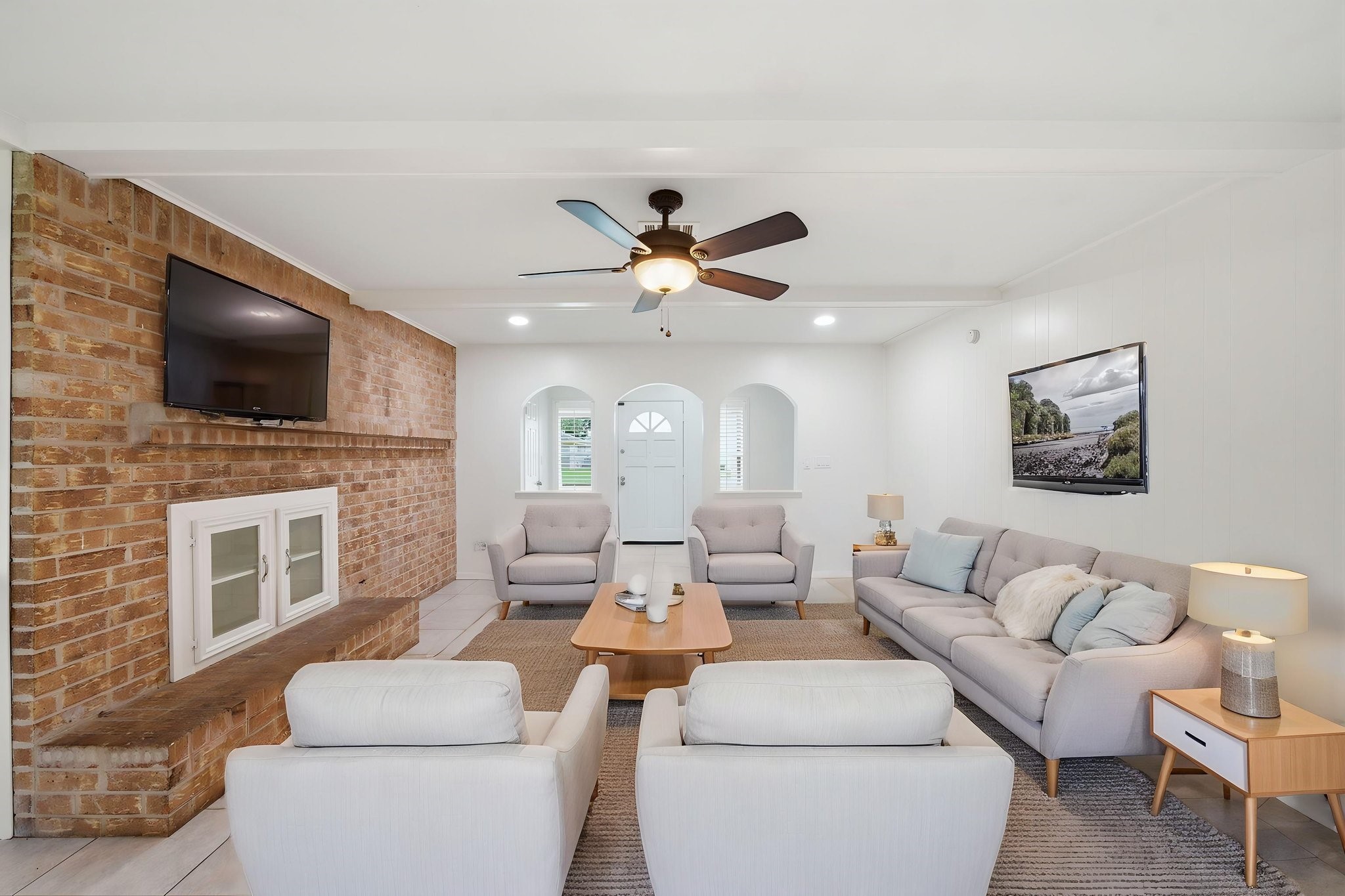 10311 Westray Street Property Photo 6
