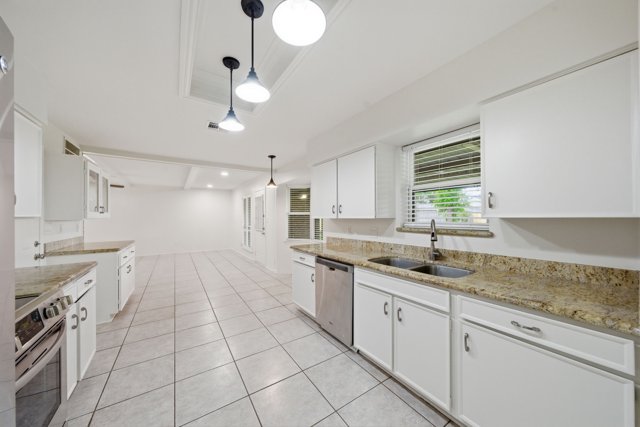 10311 Westray Street Property Photo 14