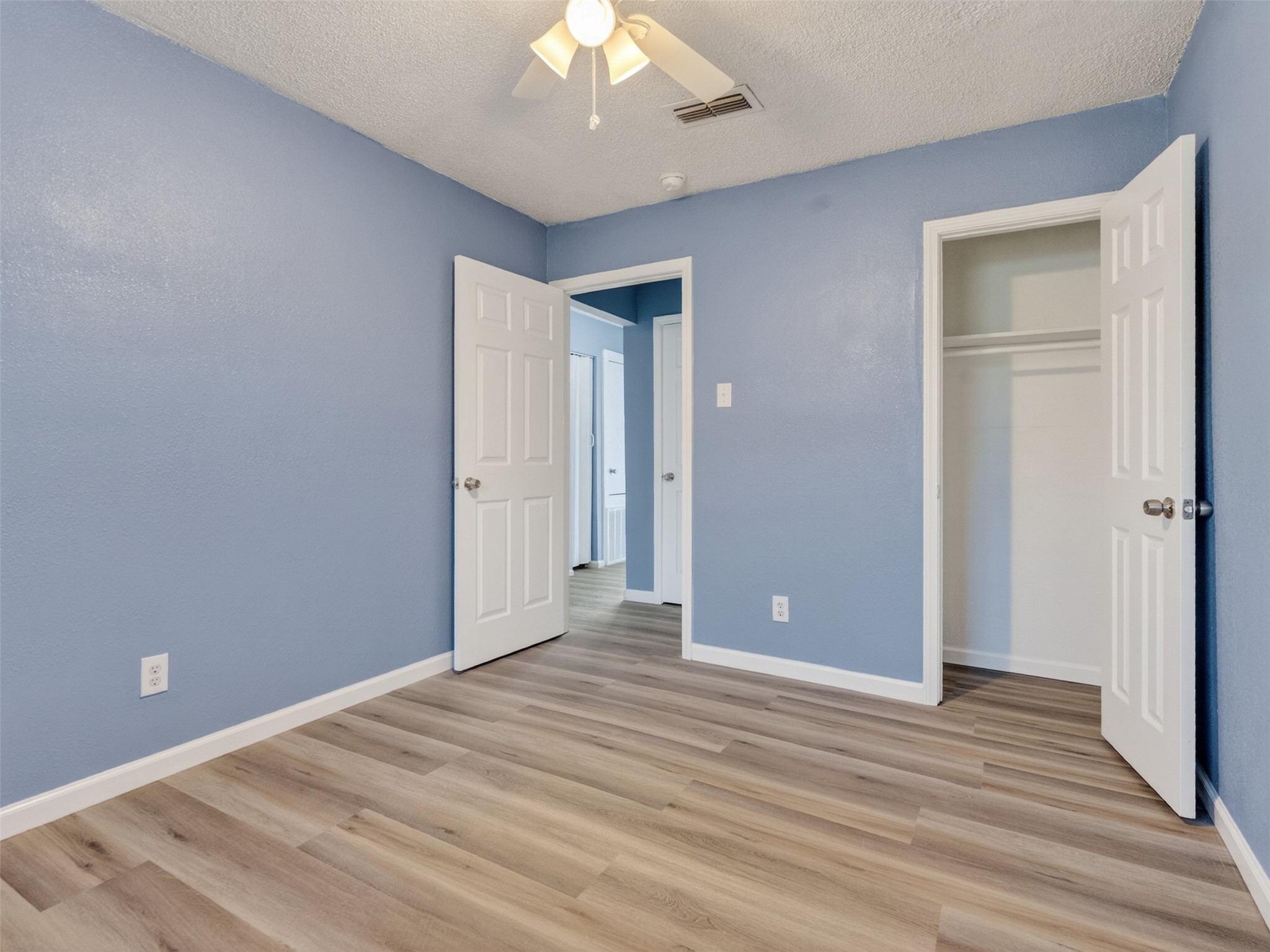 2613 Timber Drive Property Photo 14