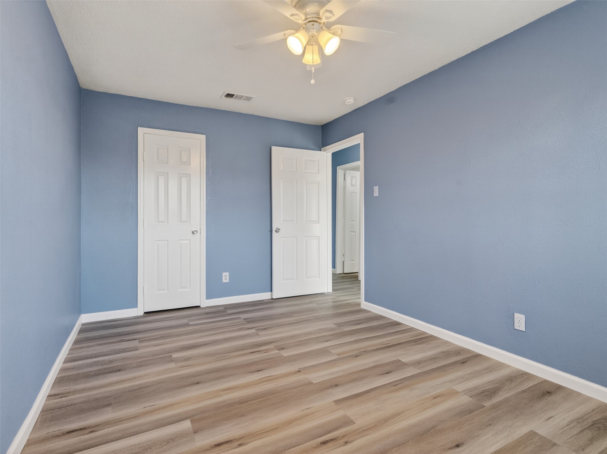 2613 Timber Drive Property Photo 19