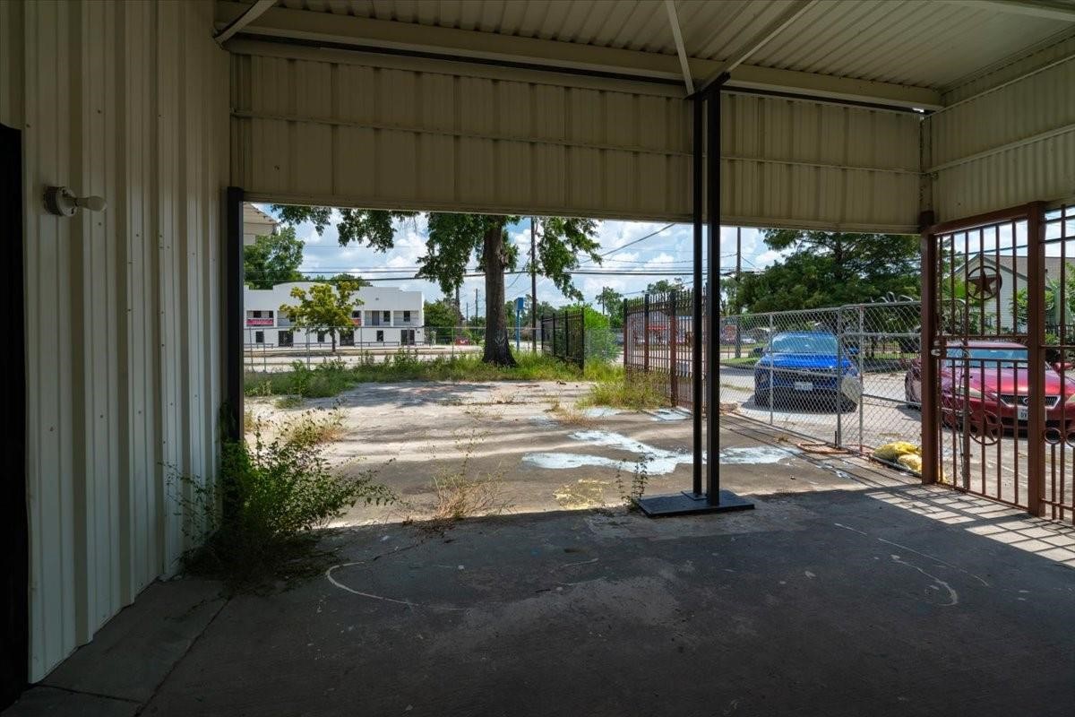 741 Mcdaniel Street Property Photo 12
