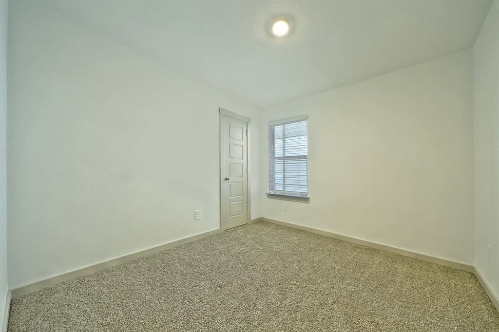 722 Silver Kettle Drive Property Photo 5