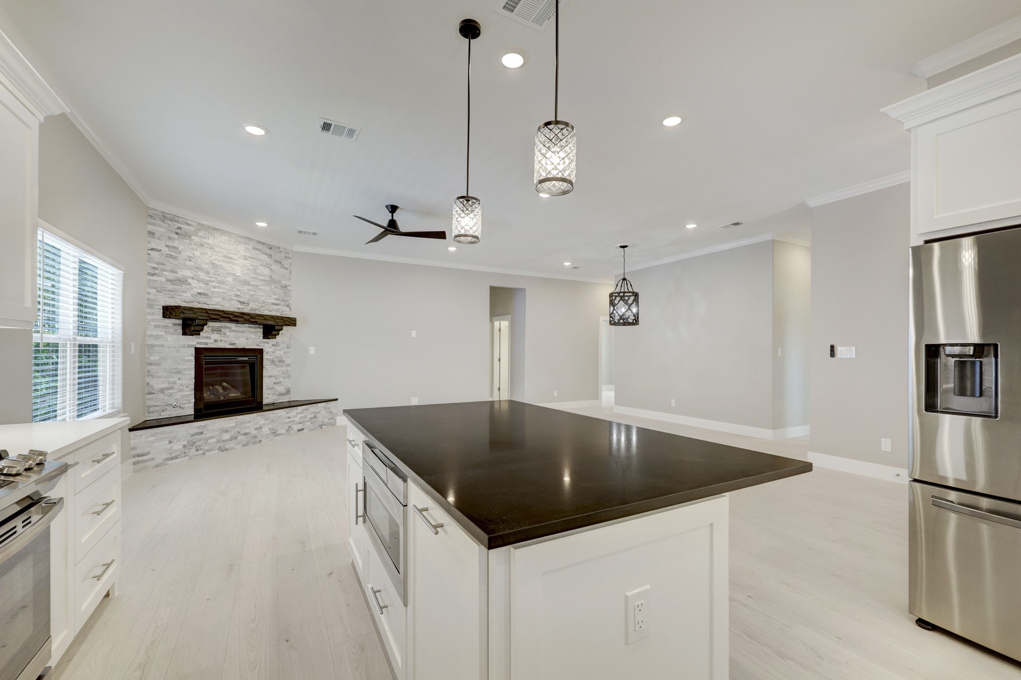 213 West Property Photo 16