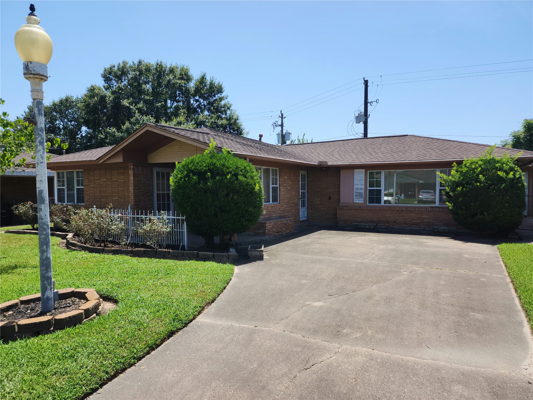 11319 Walk Drive Property Photo 1