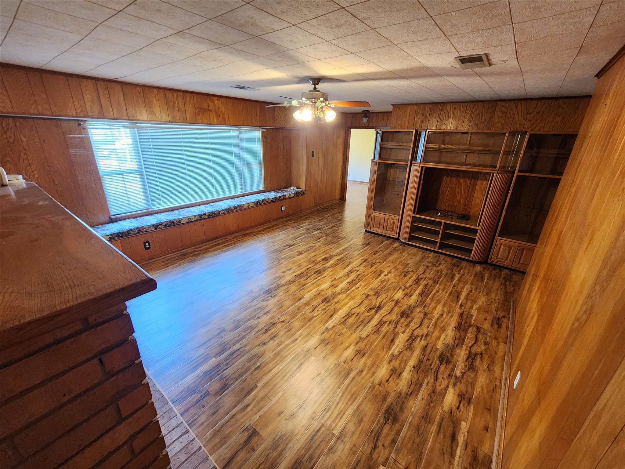 11319 Walk Drive Property Photo 8