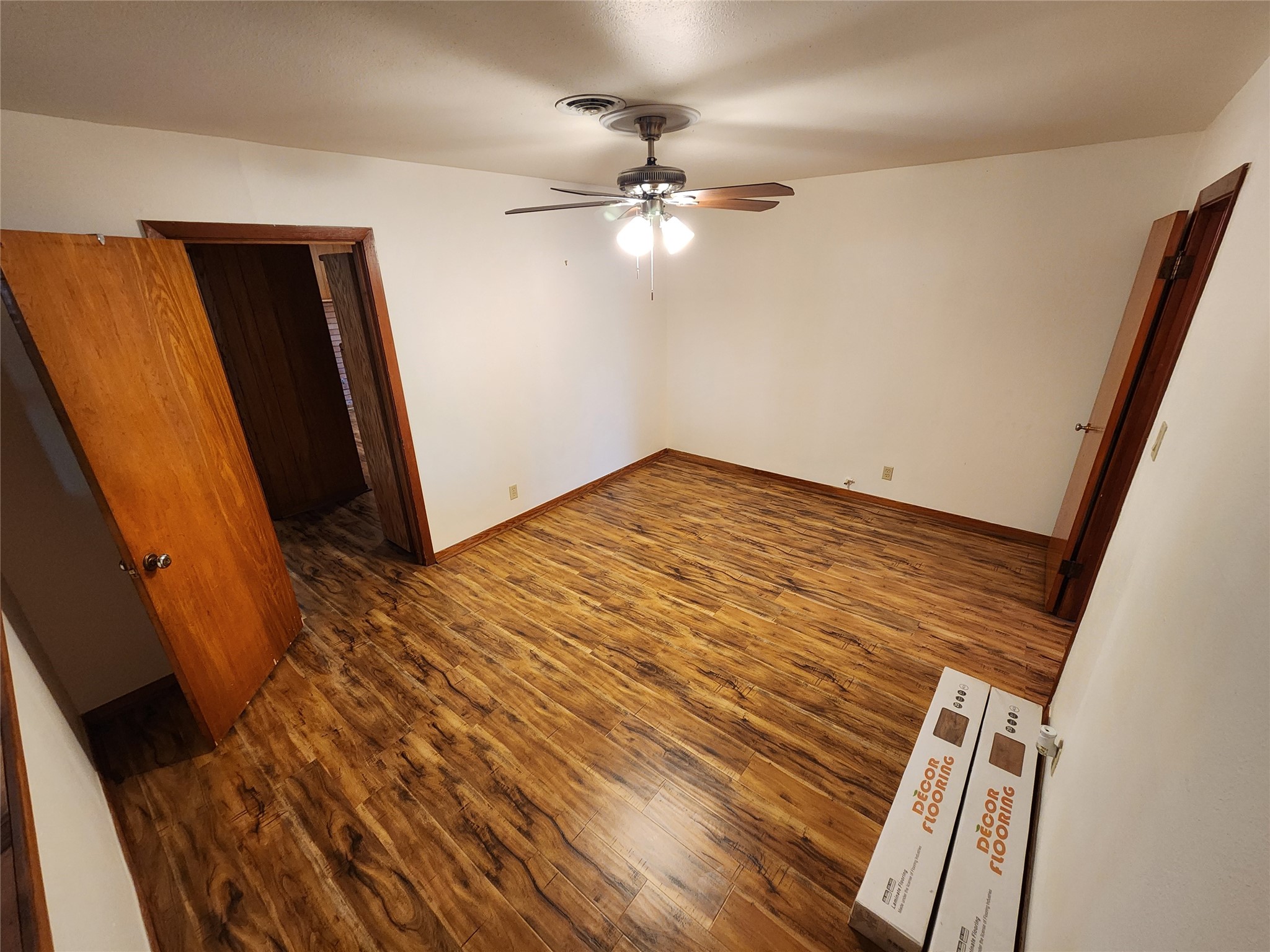 11319 Walk Drive Property Photo 14